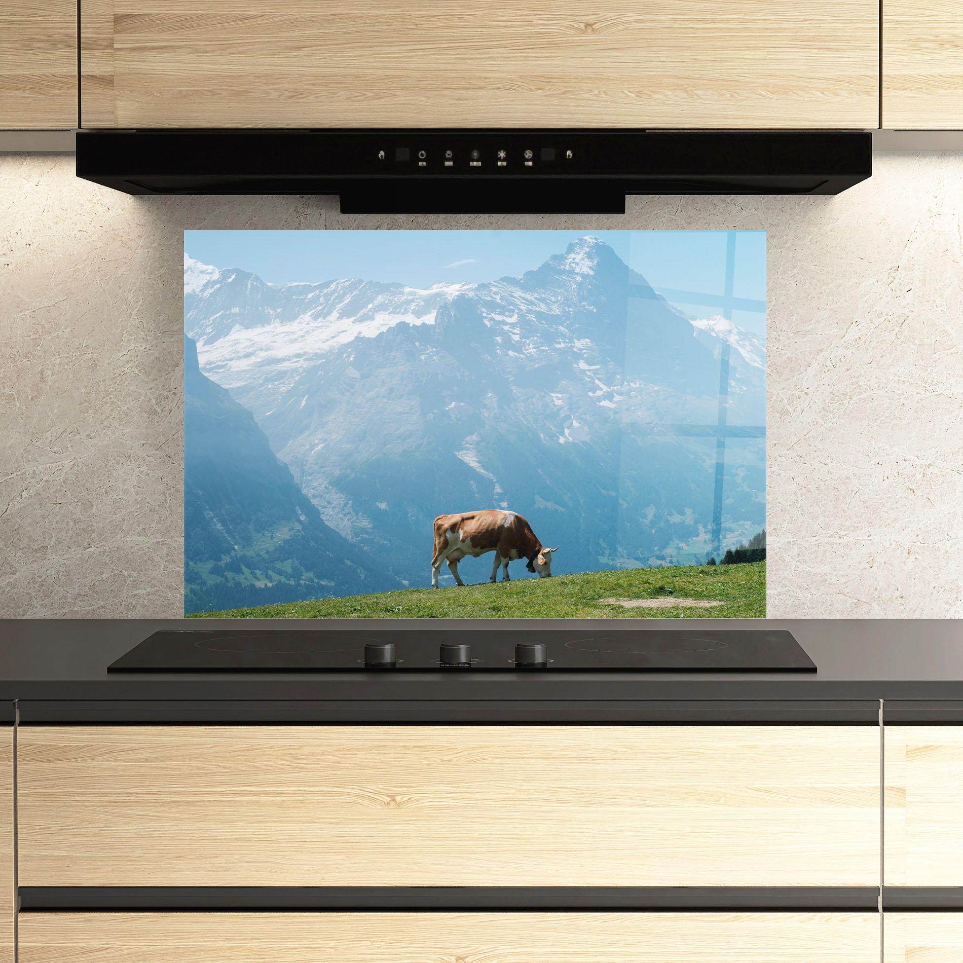 Panou Sticla Bucatarie Cow Mountain mockup 3