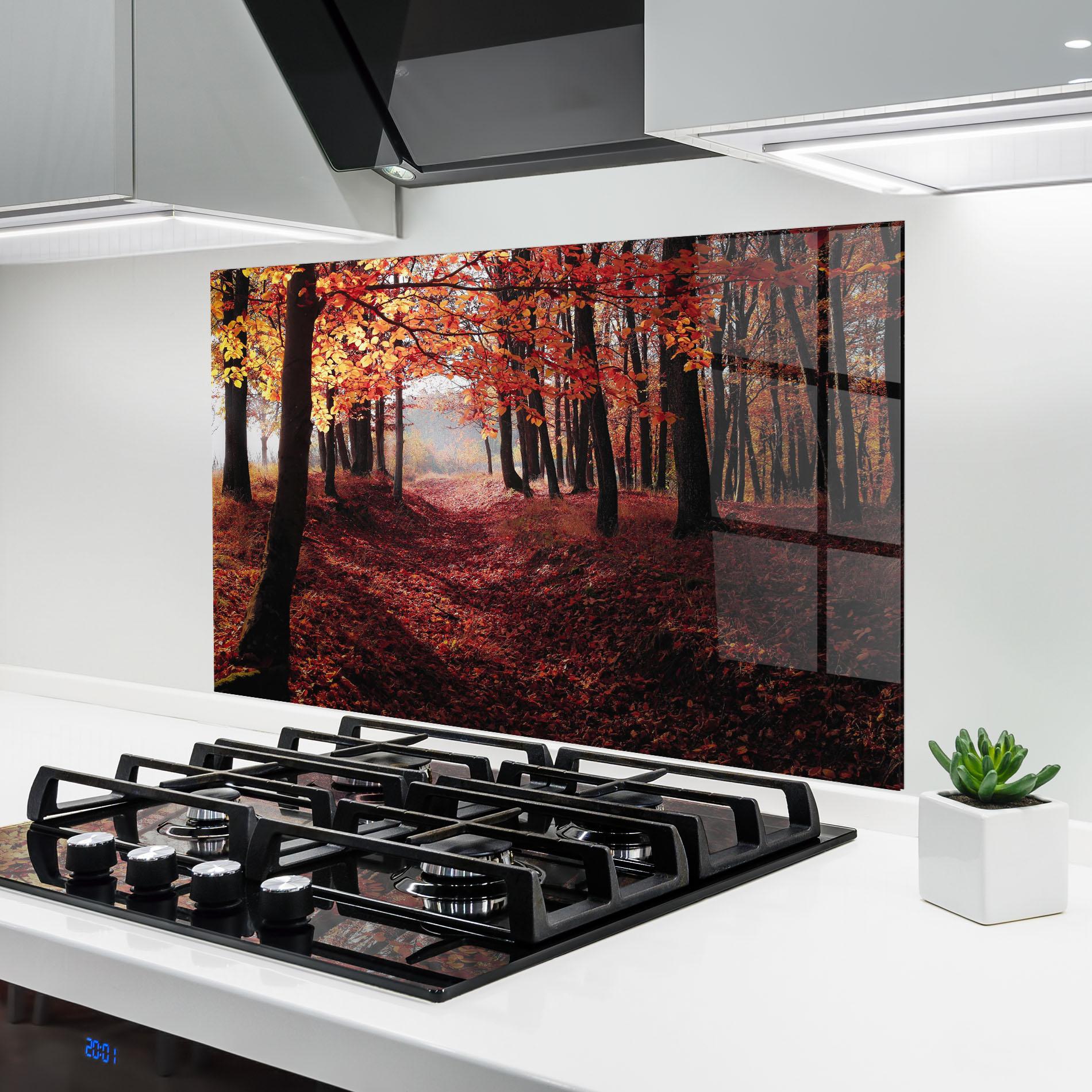 Panou Sticla Bucatarie Red Leaves Forest mockup 6