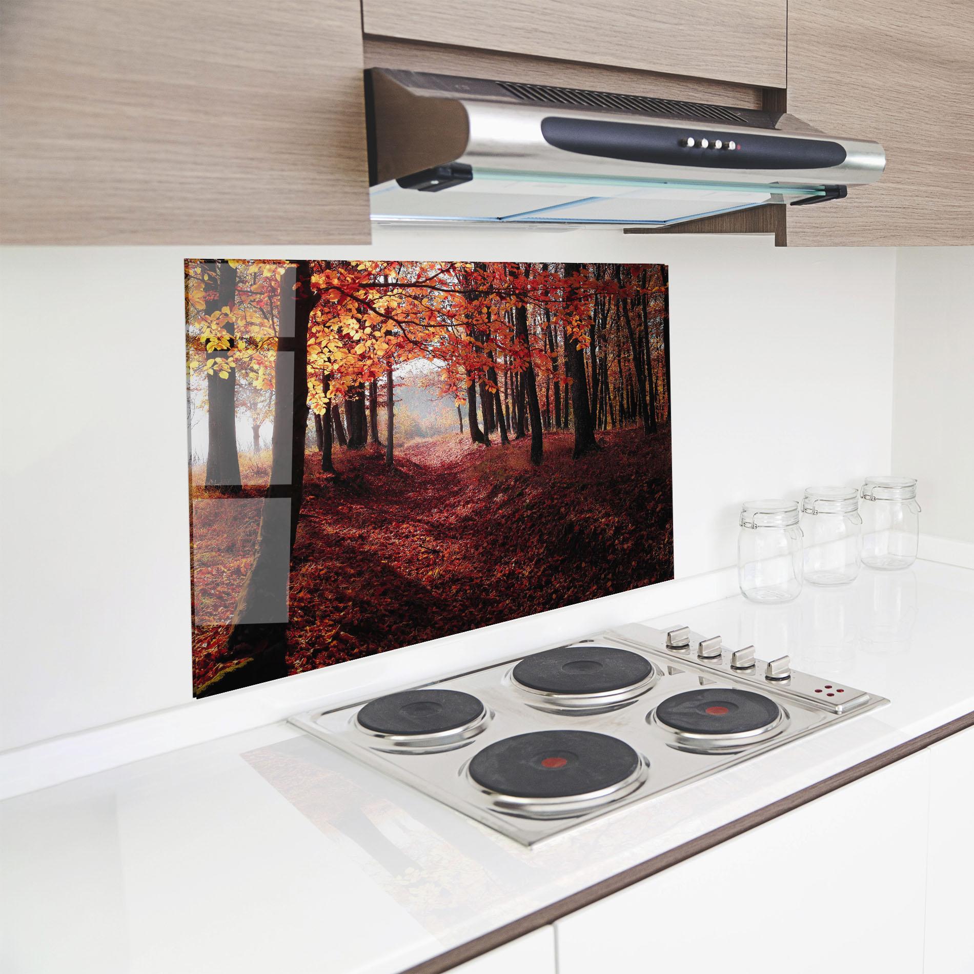Panou Sticla Bucatarie Red Leaves Forest mockup 8