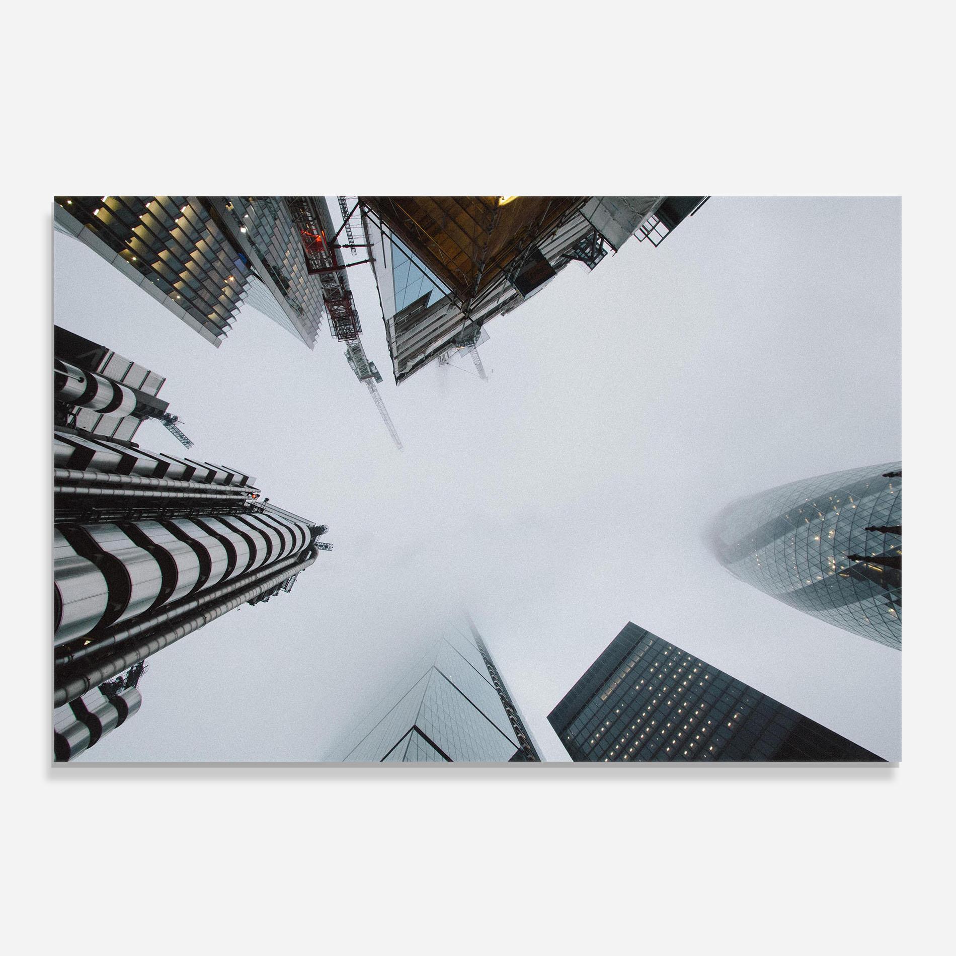 Panou Sticla Bucatarie Foggy Sky Tower mockup 0