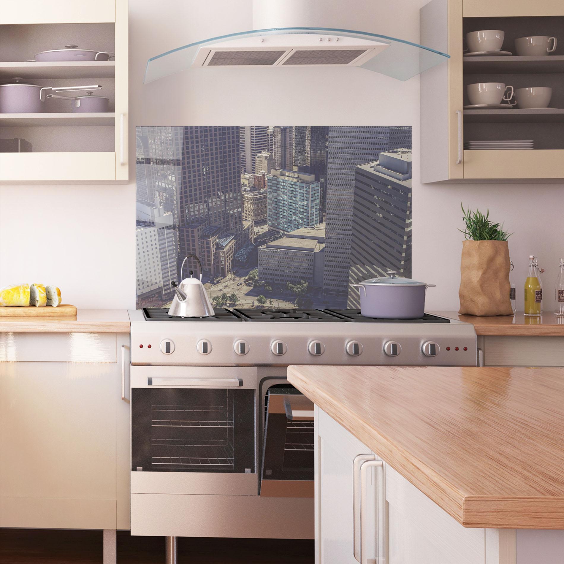 Panou Sticla Bucatarie Cream Light Building mockup 1