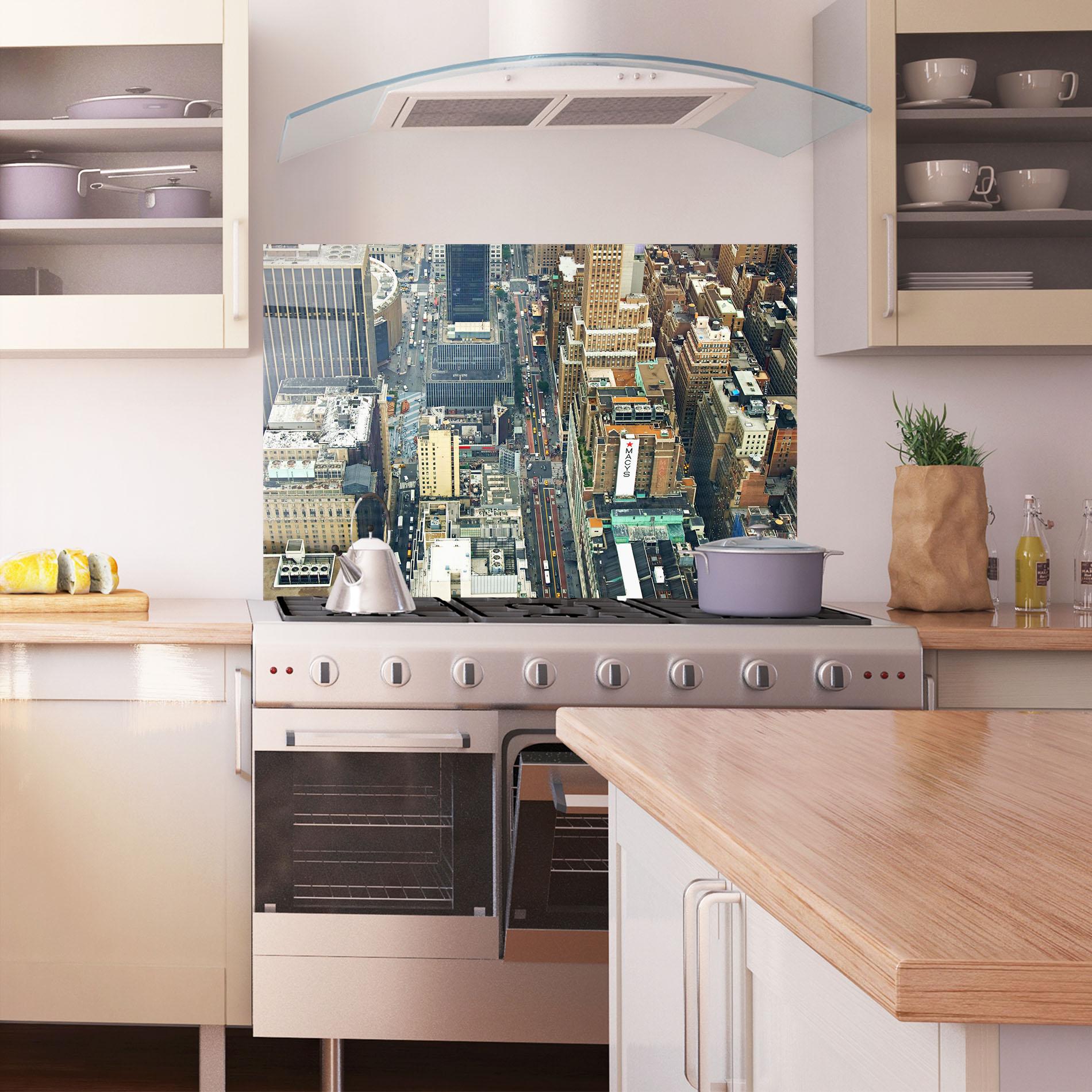 Panou Sticla Bucatarie Cream Tall Building mockup 1