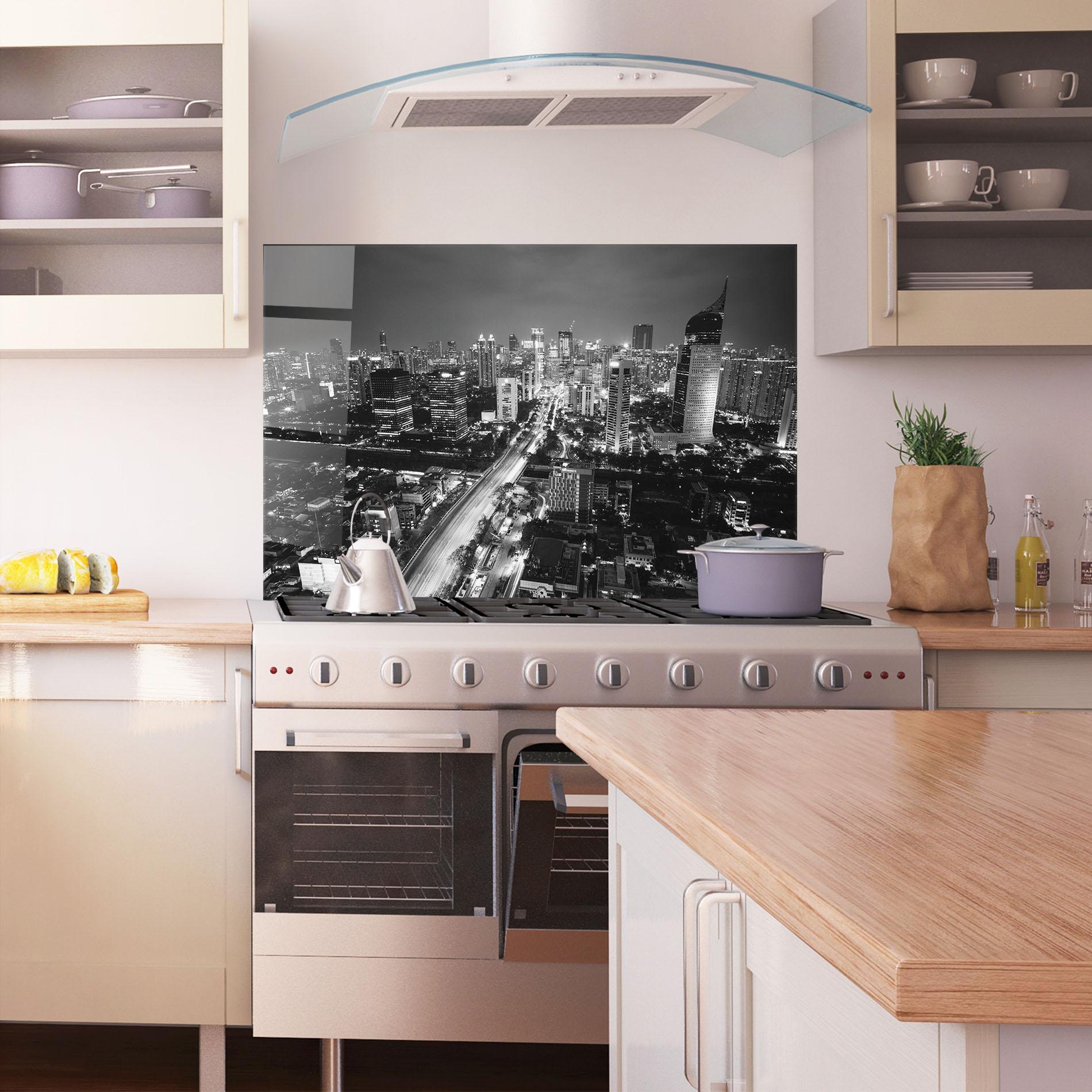 Panou Sticla Bucatarie Grey Lights City mockup 1