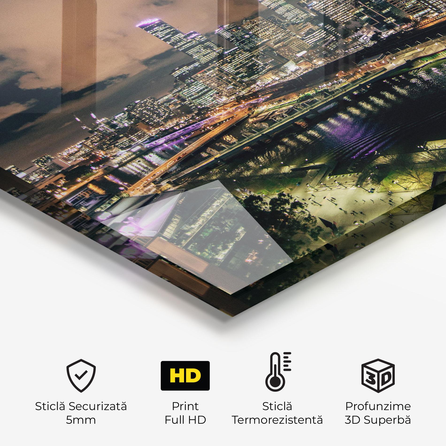 Panou Sticla Bucatarie Green Purple City mockup 2