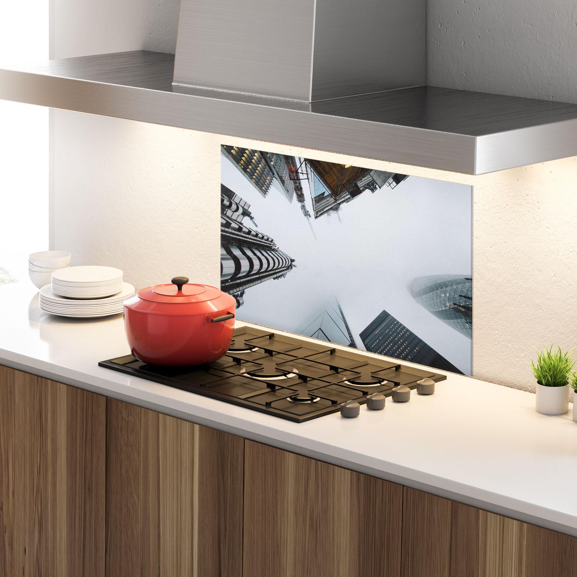 Panou Sticla Bucatarie Foggy Sky Tower mockup 4