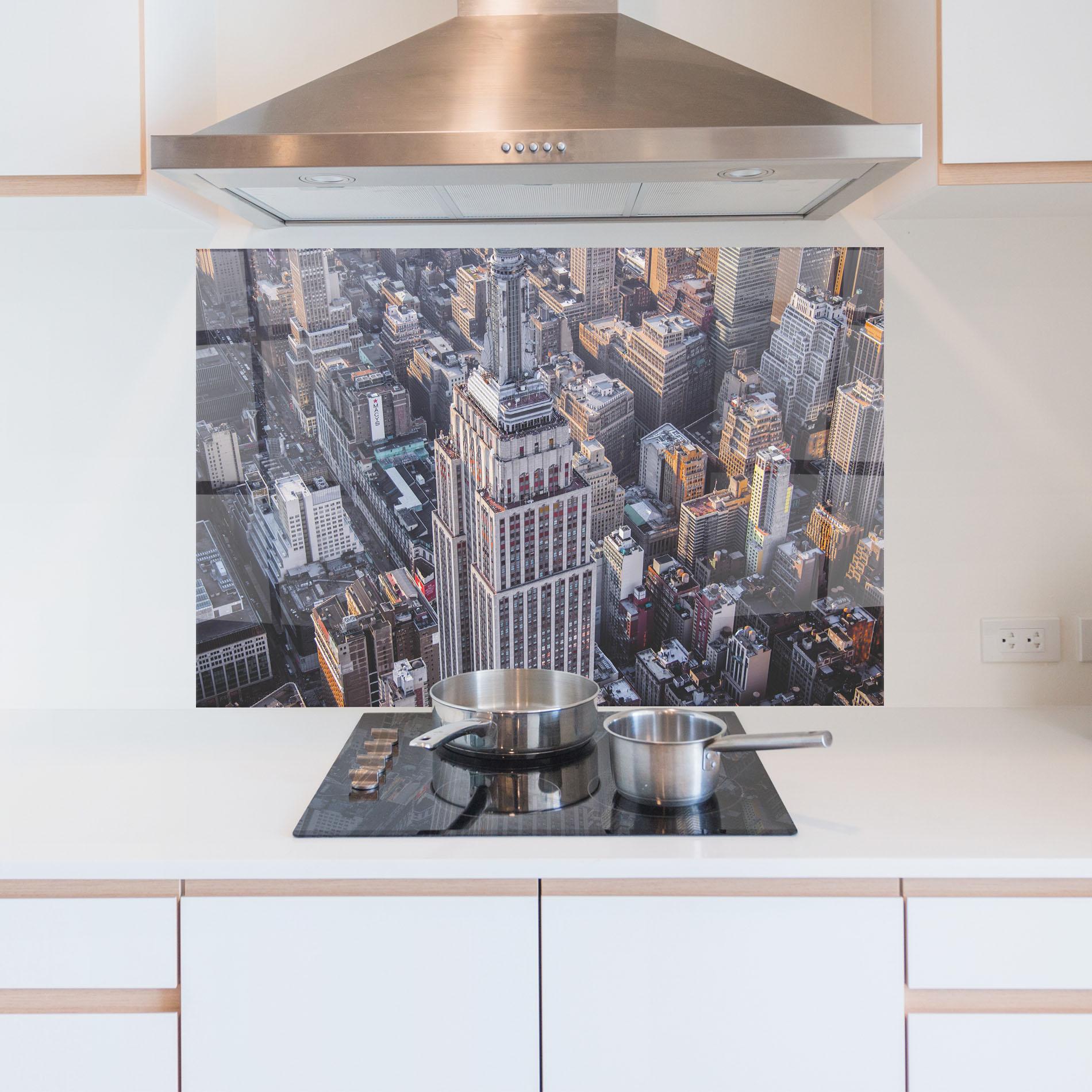 Panou Sticla Bucatarie Big Grey Tower mockup 5