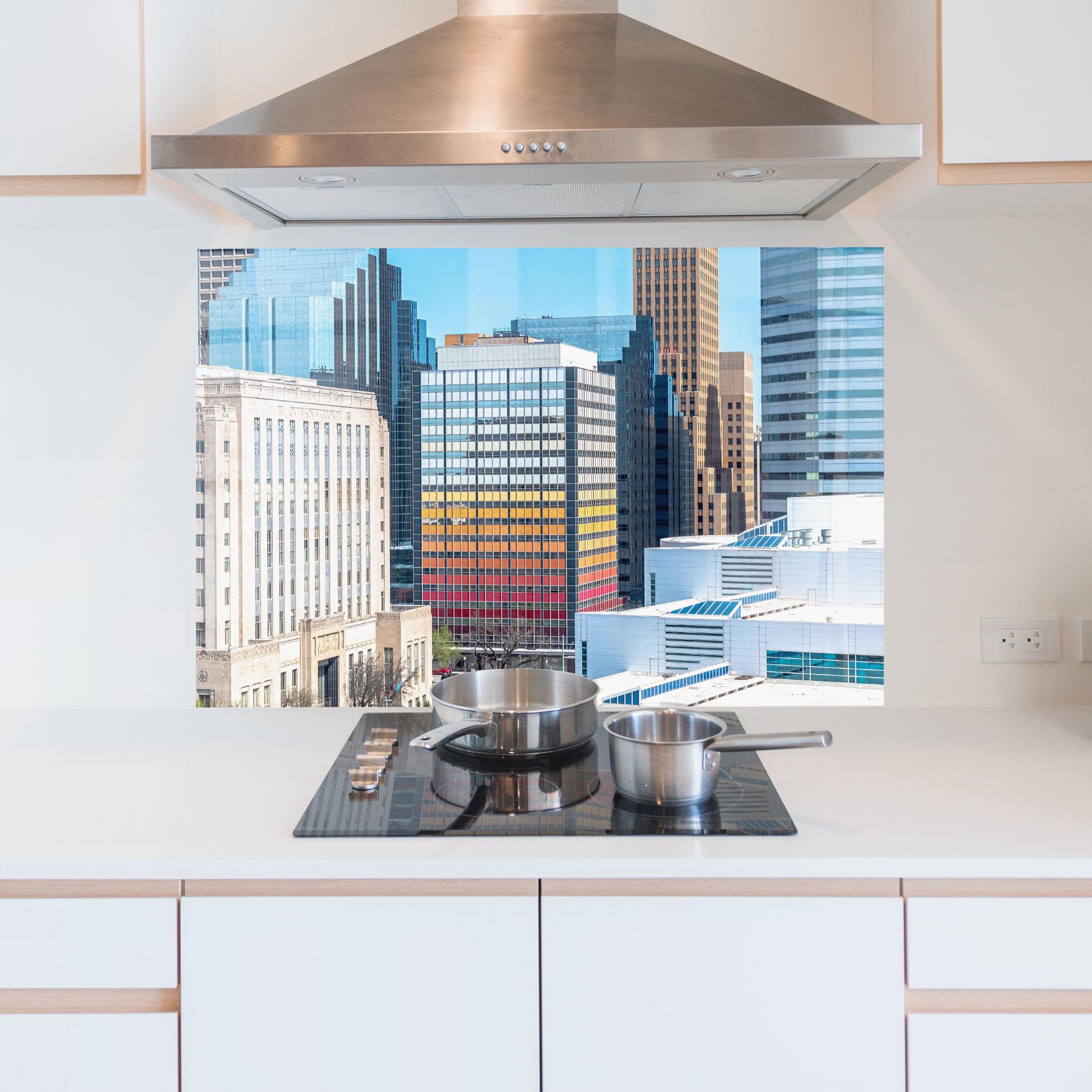 Panou Sticla Bucatarie Colorful Urban Building mockup 5