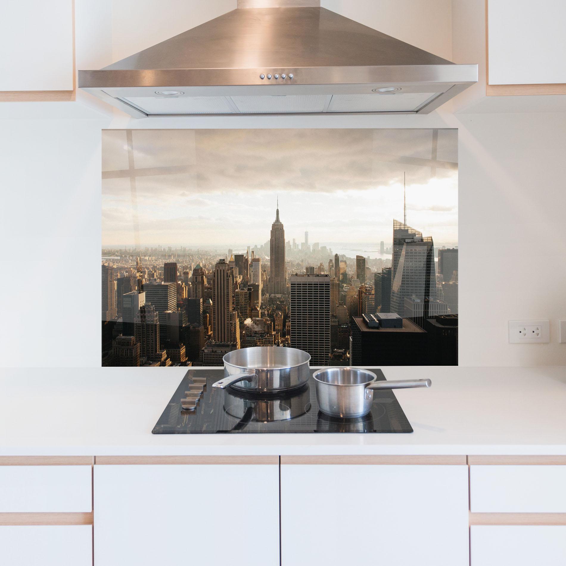 Panou Sticla Bucatarie Grey Cloud Buildings mockup 5