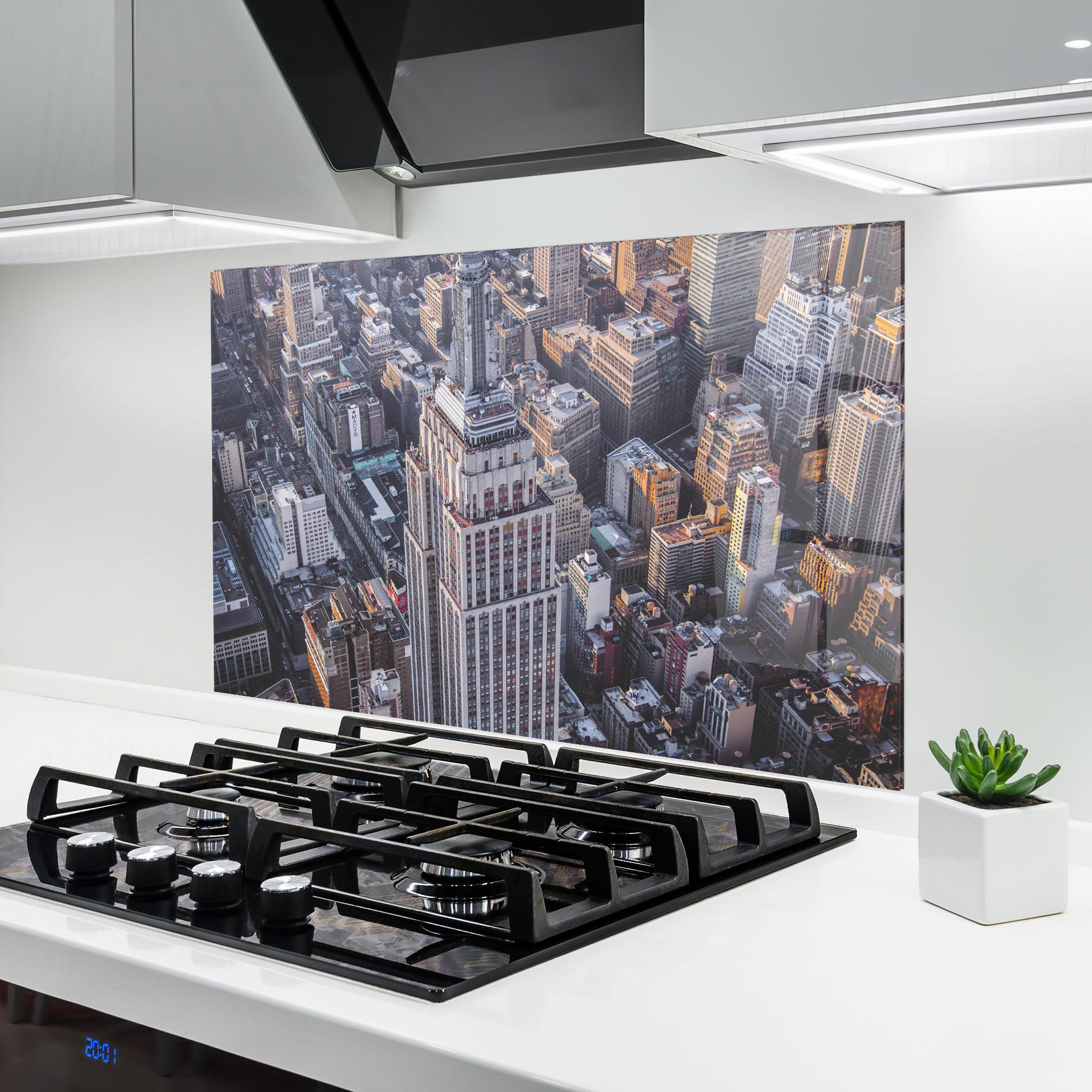 Panou Sticla Bucatarie Big Grey Tower mockup 6