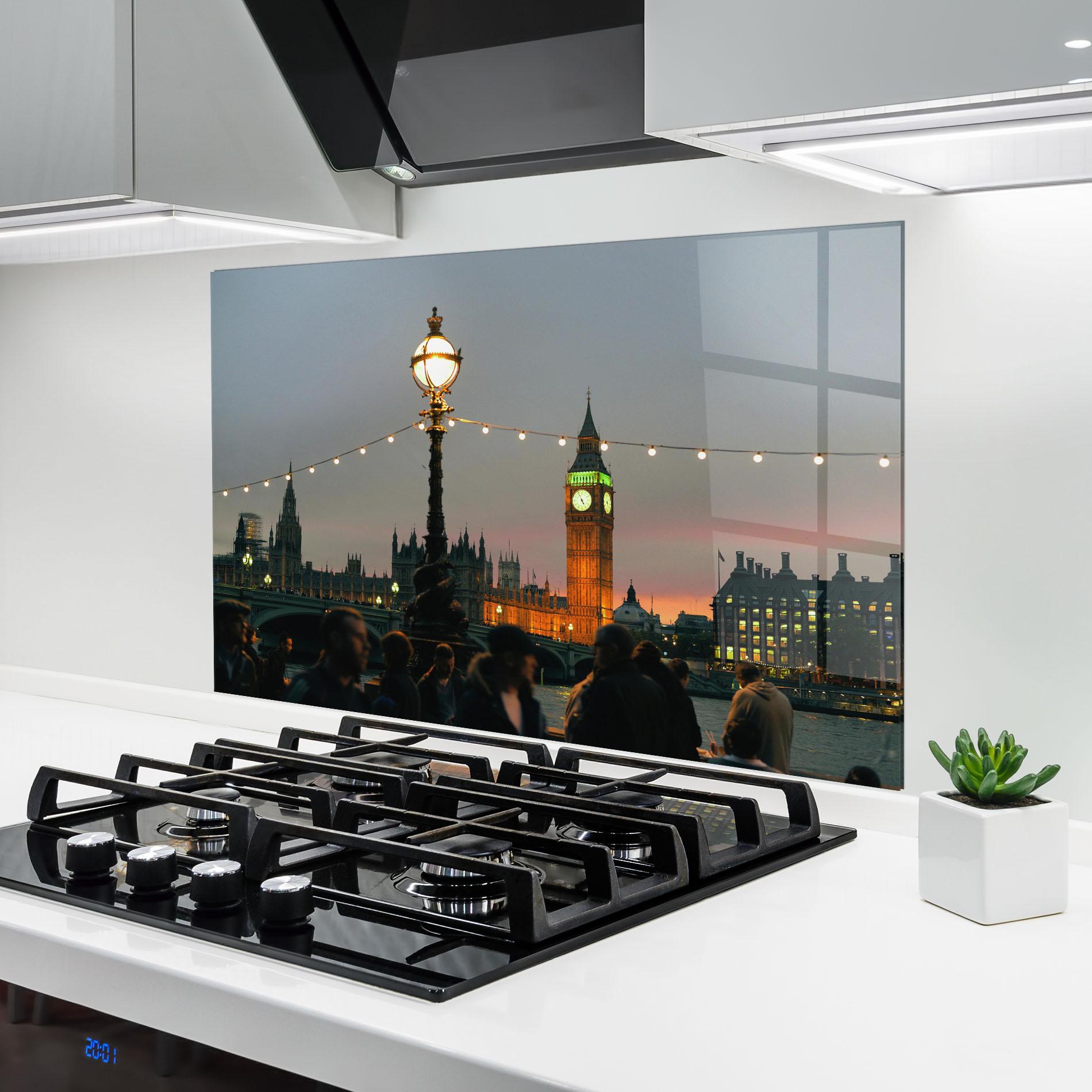 Panou Sticla Bucatarie Clock Lights mockup 6