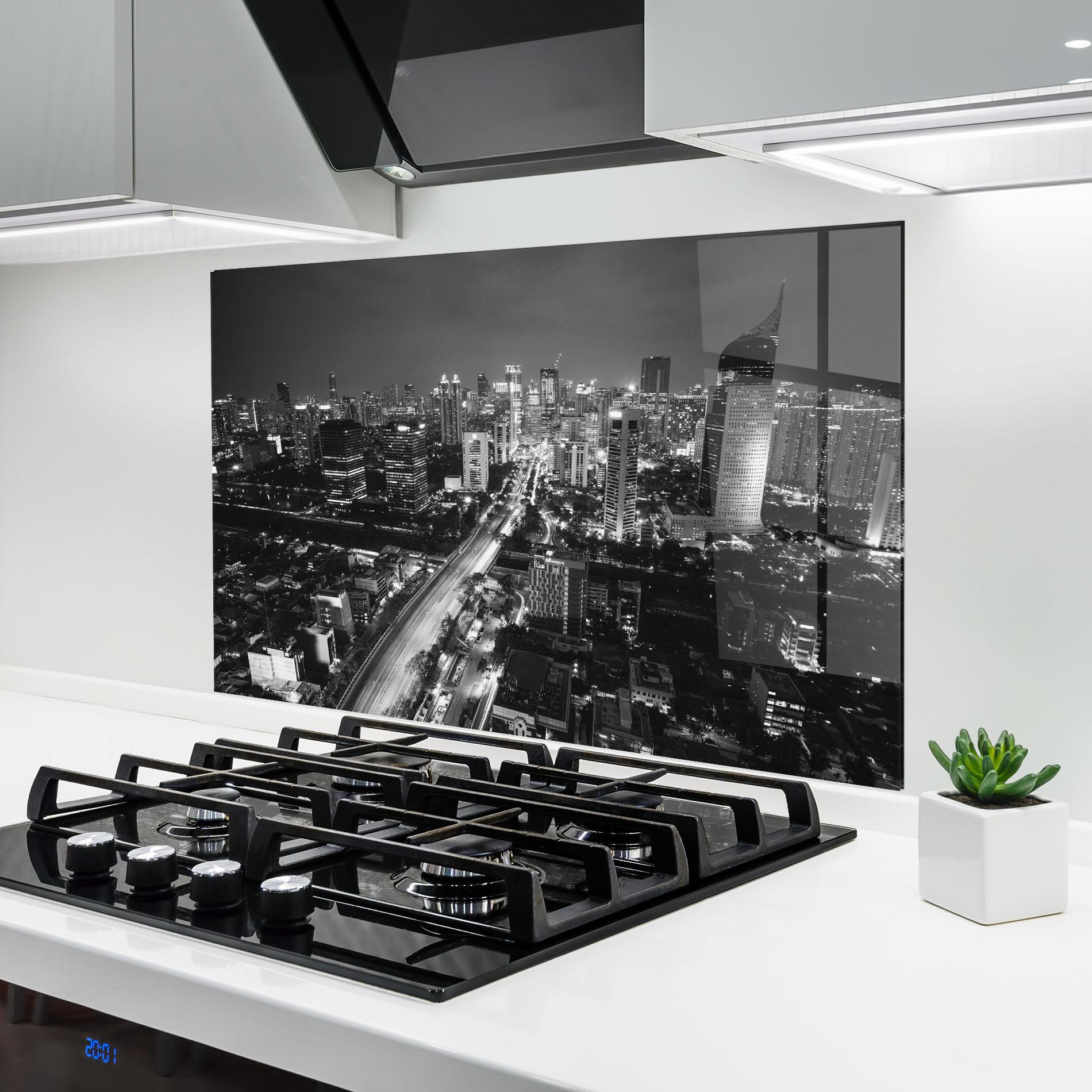 Panou Sticla Bucatarie Grey Lights City mockup 6