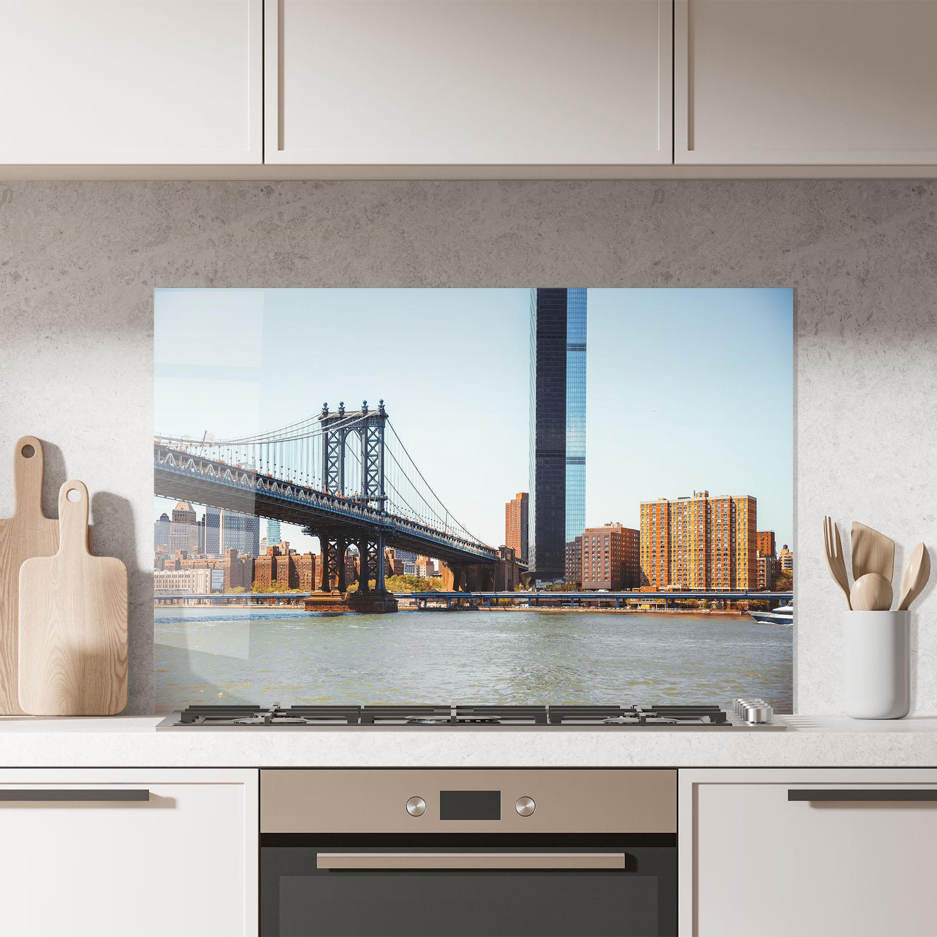 Panou Sticla Bucatarie Big City Bridge mockup 7