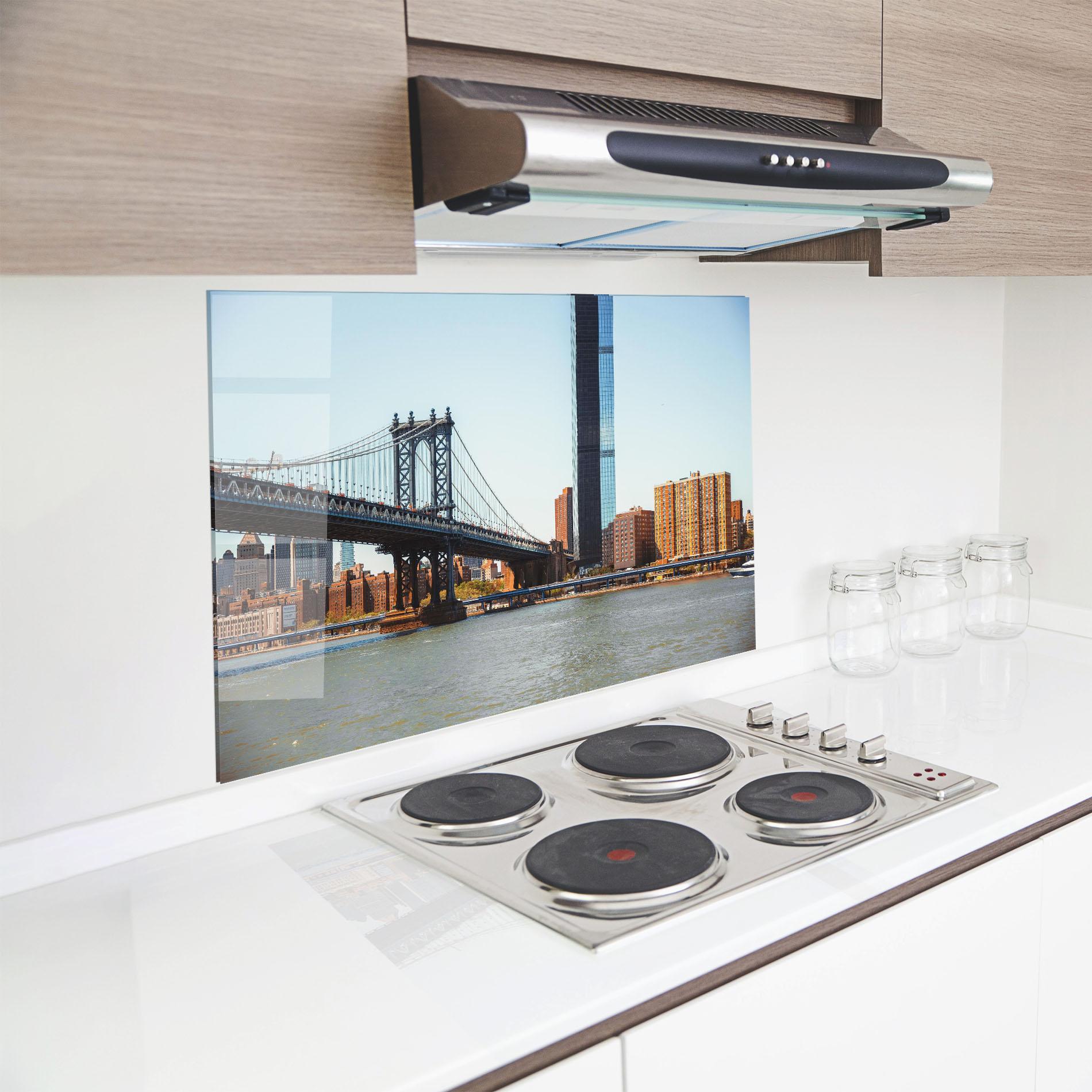 Panou Sticla Bucatarie Big City Bridge mockup 8