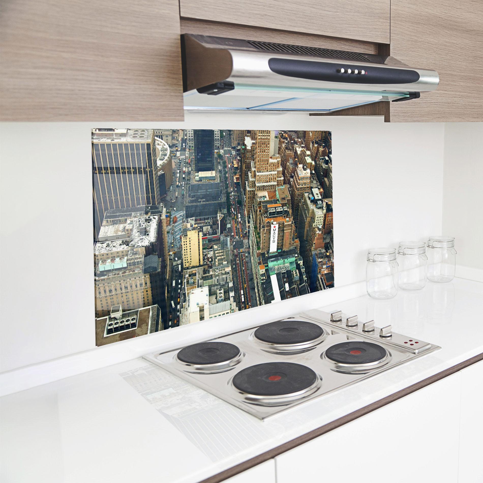 Panou Sticla Bucatarie Cream Tall Building mockup 8