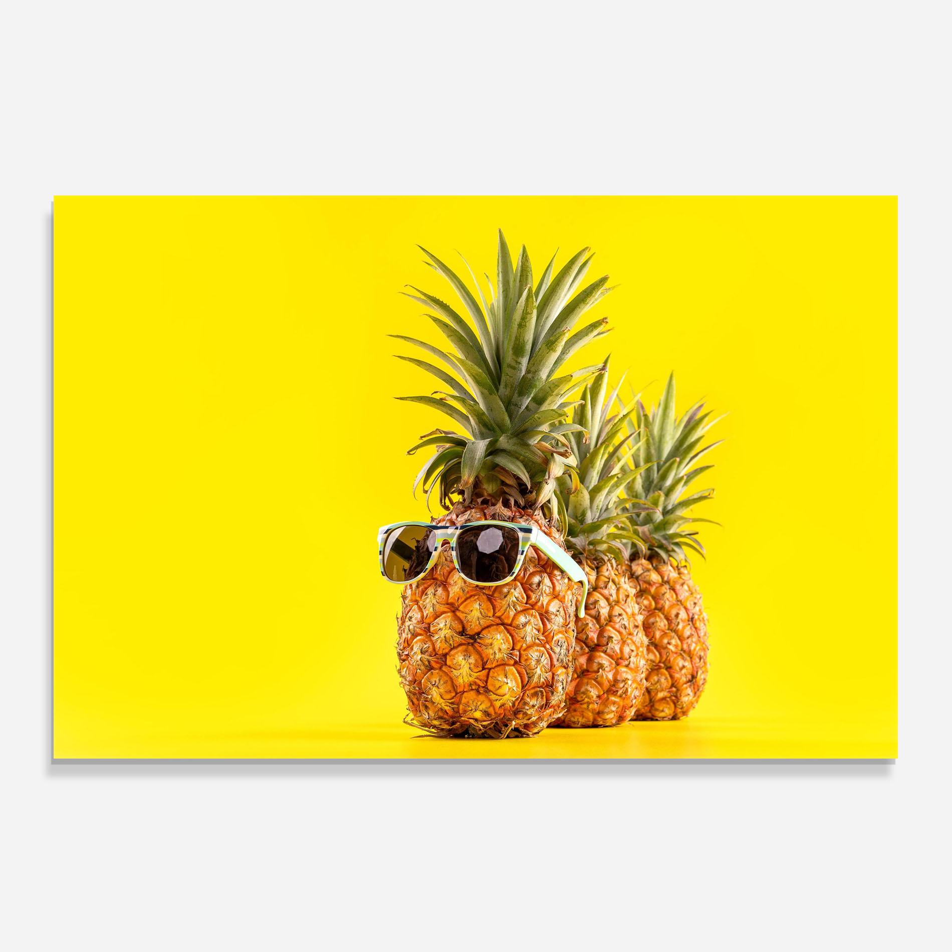 Panou Sticla Bucatarie Pineapple Looking Up mockup 0