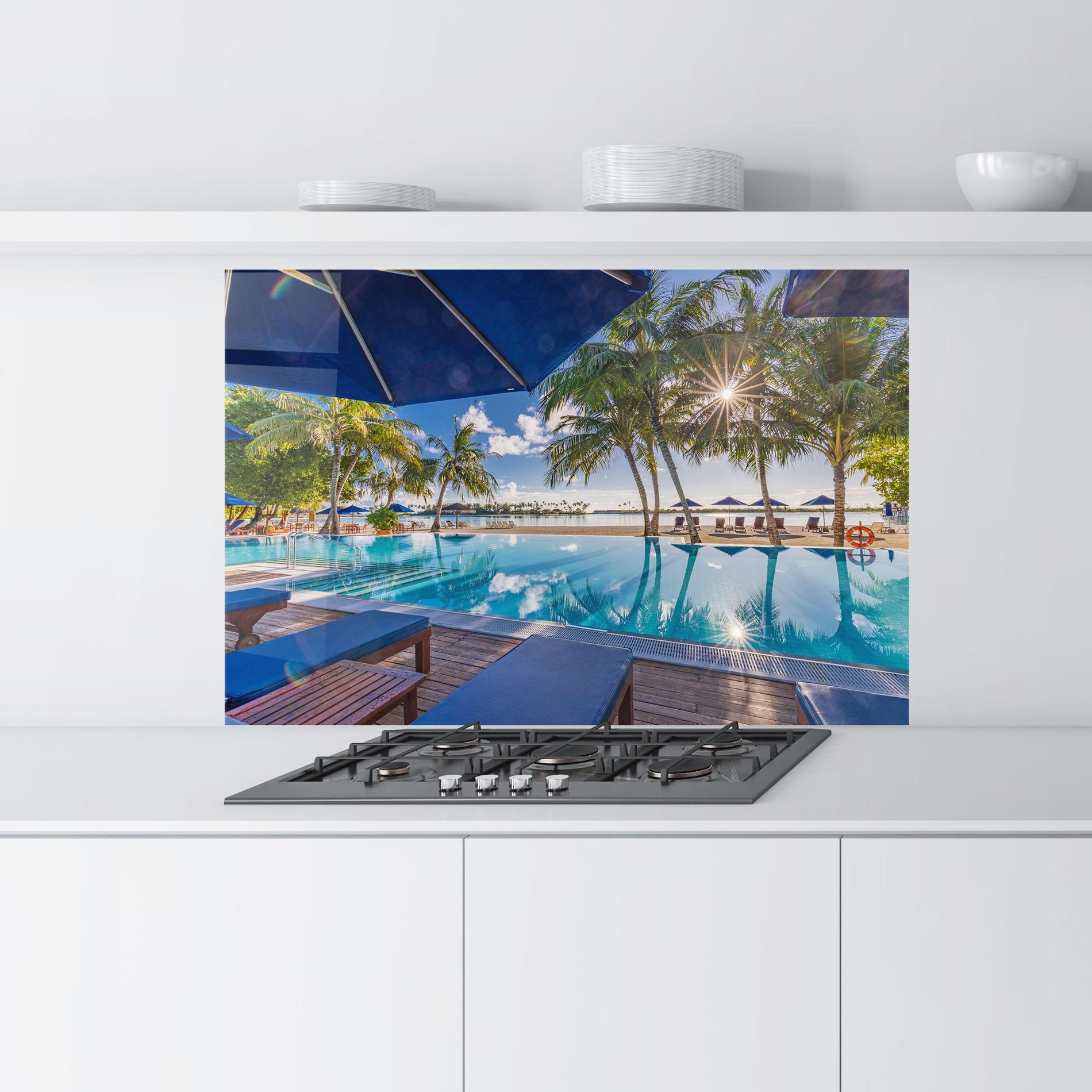 Panou Sticla Bucatarie Fantastic Summer Mood mockup 9