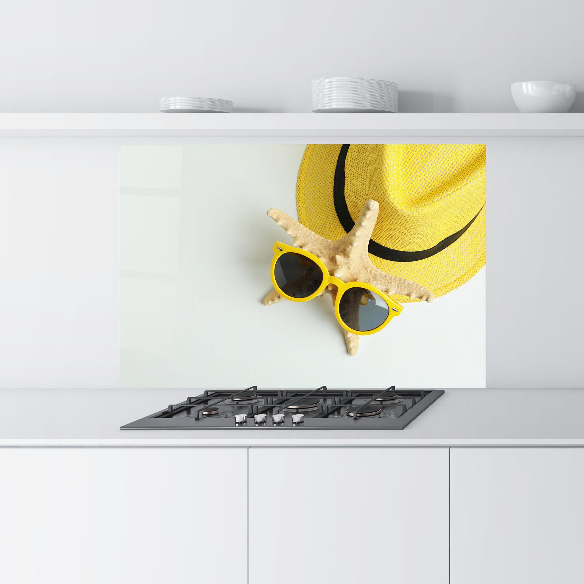 Panou Sticla Bucatarie Seastar Sunglasses mockup 9