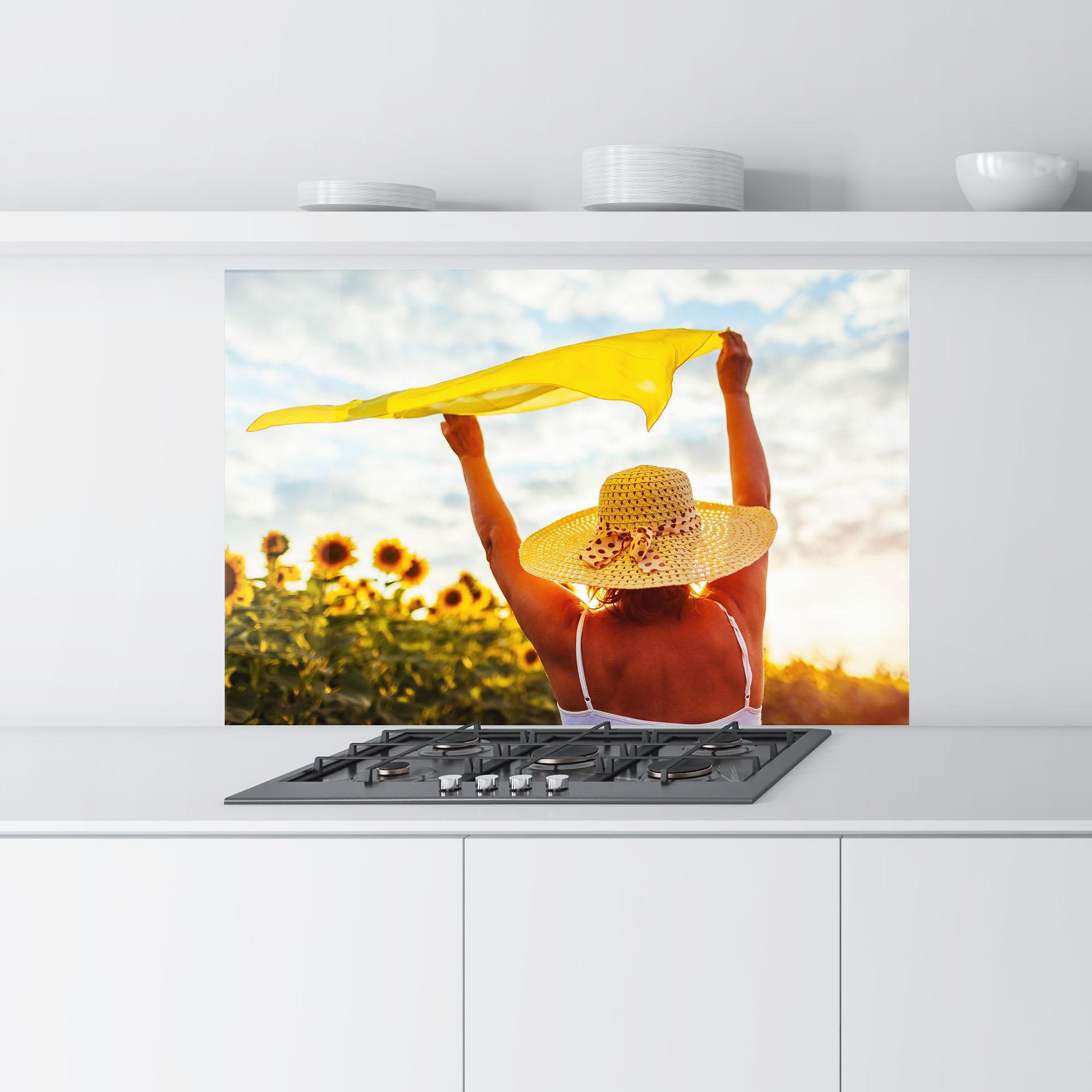 Panou Sticla Bucatarie Senior Woman Summer mockup 9