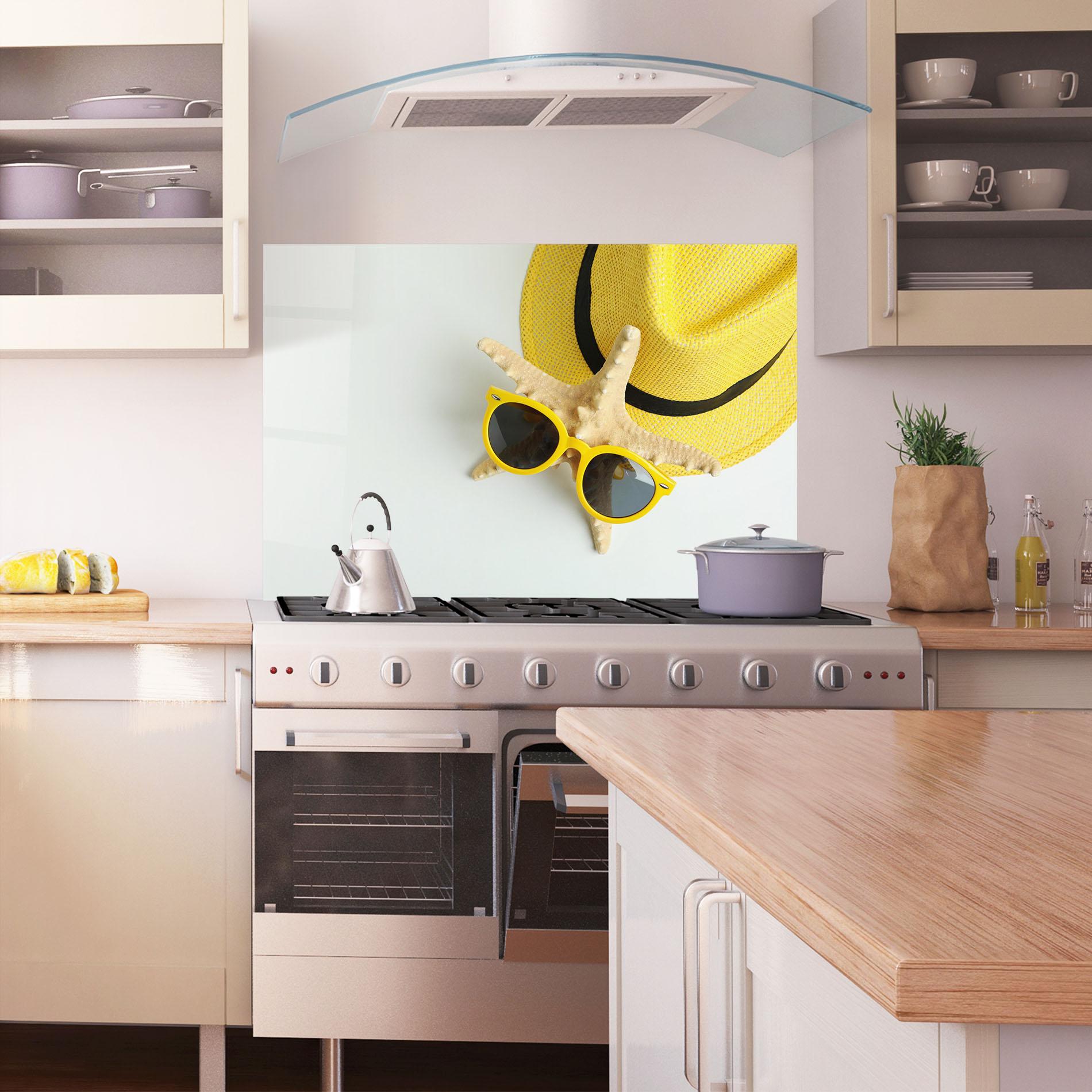 Panou Sticla Bucatarie Seastar Sunglasses mockup 1