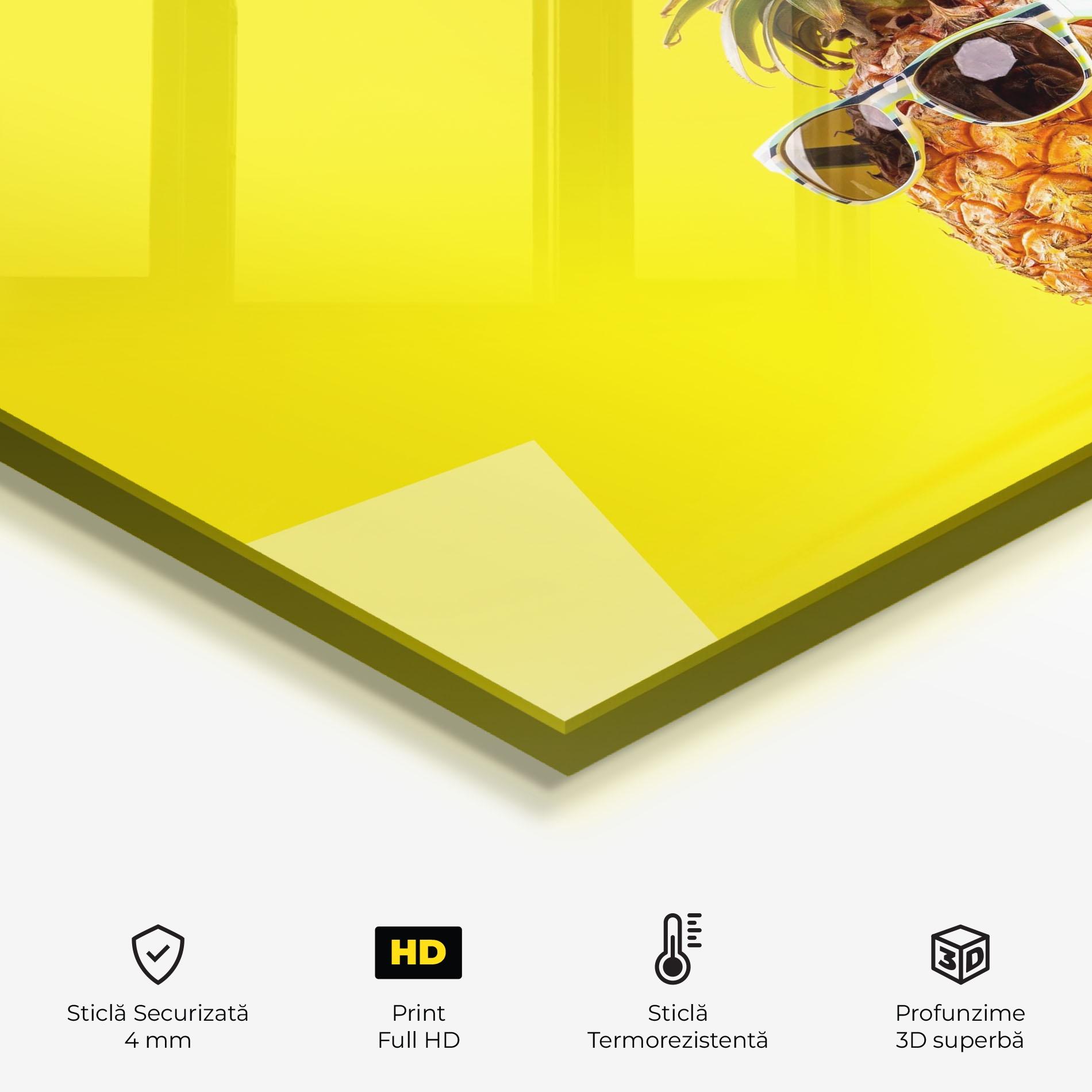 Panou Sticla Bucatarie Pineapple Looking Up mockup 2