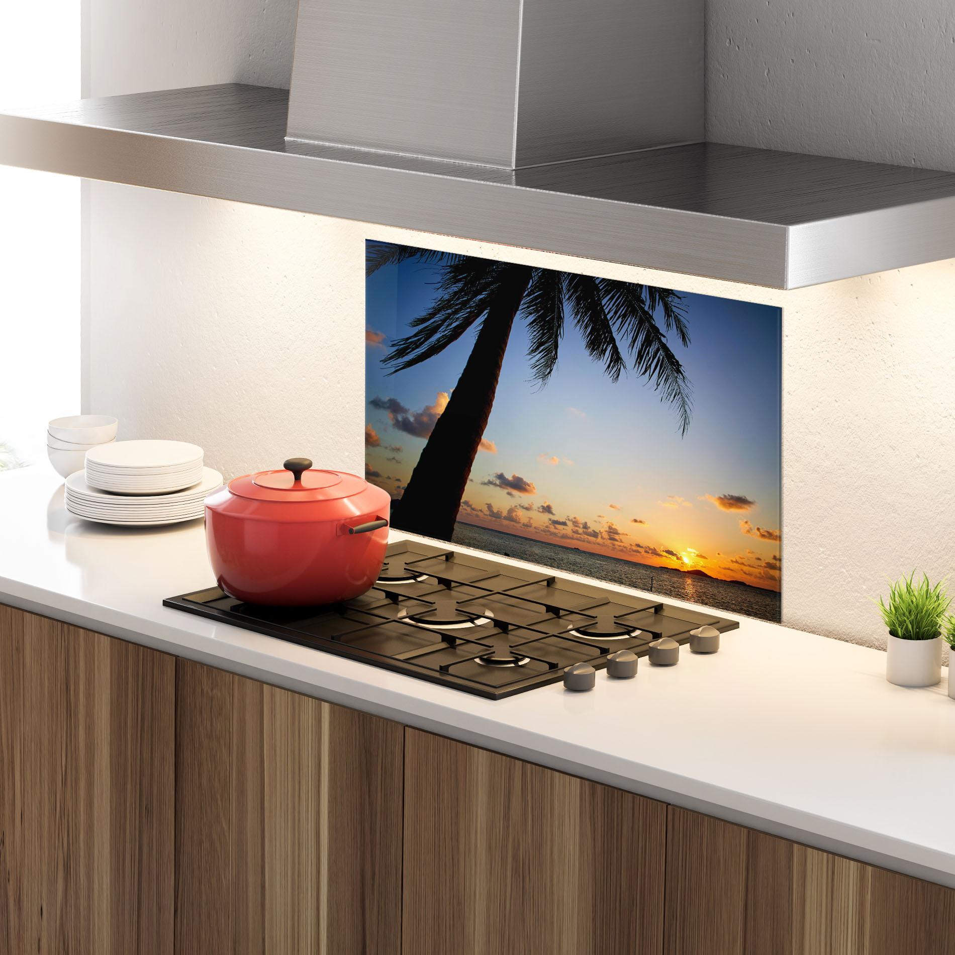 Panou Sticla Bucatarie Palm Tree Silhouette mockup 4