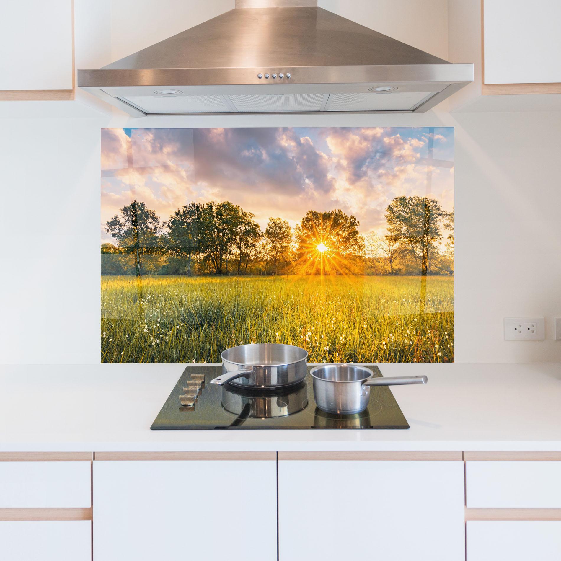 Panou Sticla Bucatarie Blossoming Meadow mockup 5