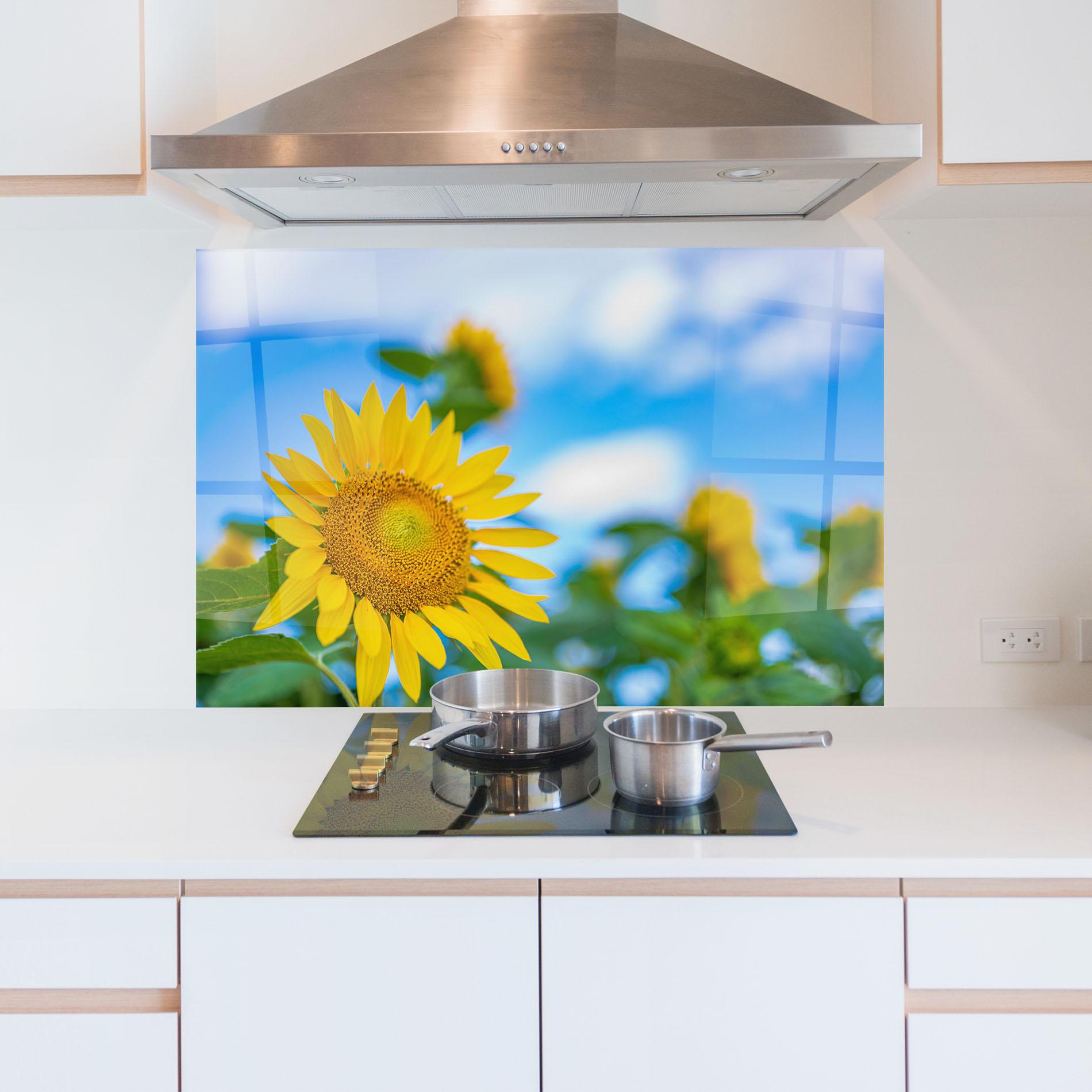 Panou Sticla Bucatarie Sunflower Sky mockup 5