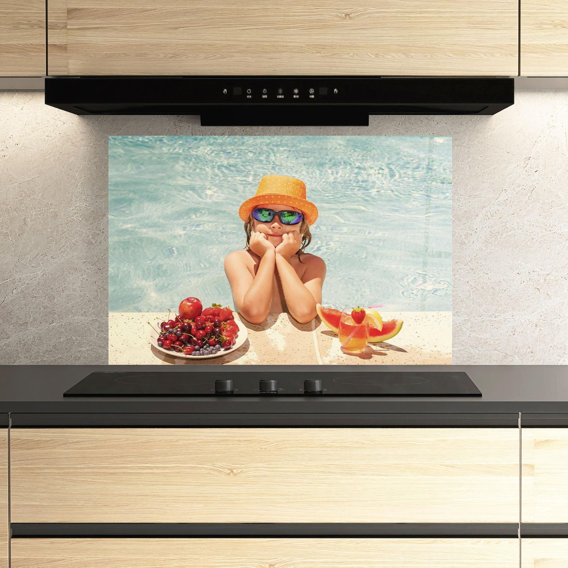 Panou Sticla Bucatarie Child Swimming mockup 3