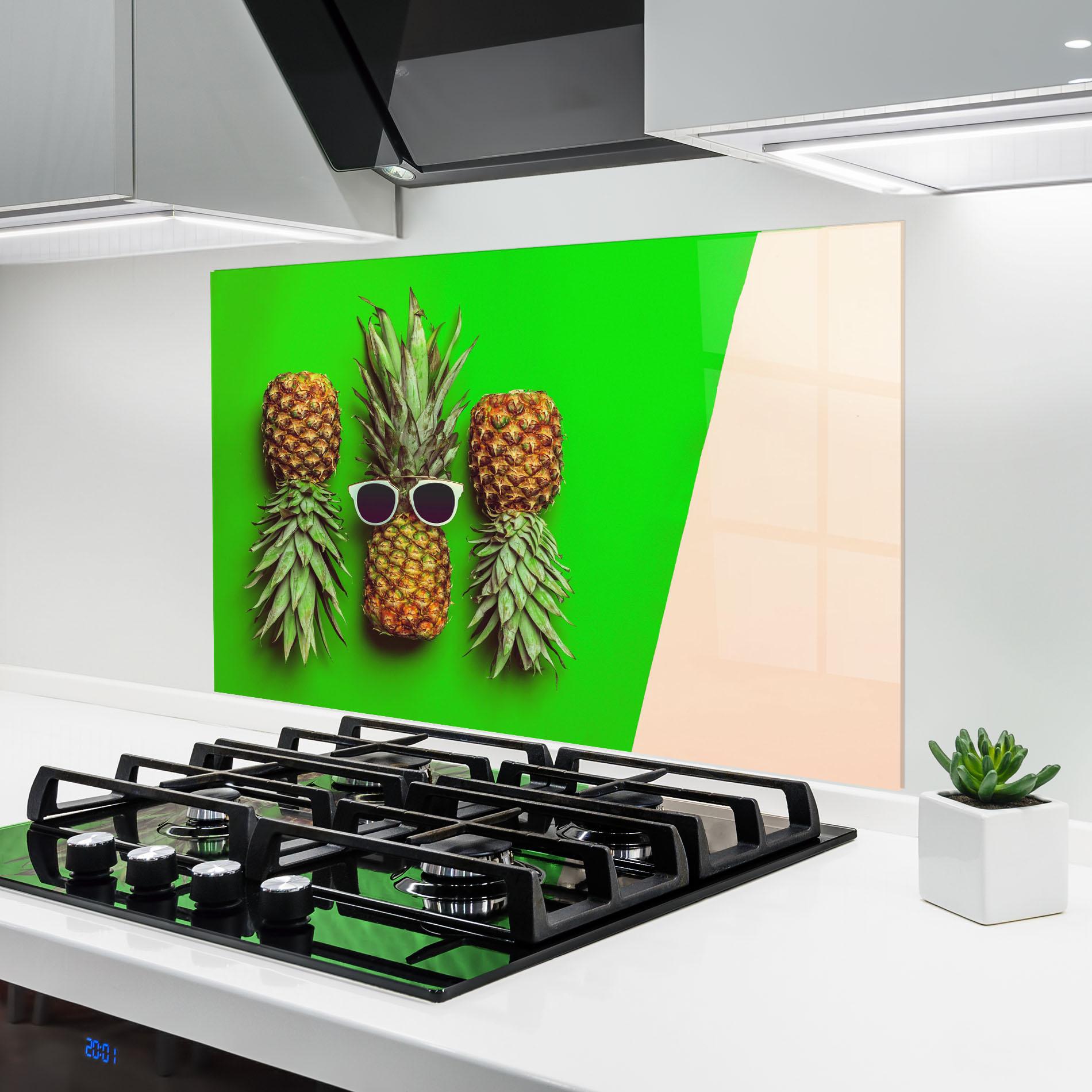 Panou Sticla Bucatarie Green Pineapple mockup 6