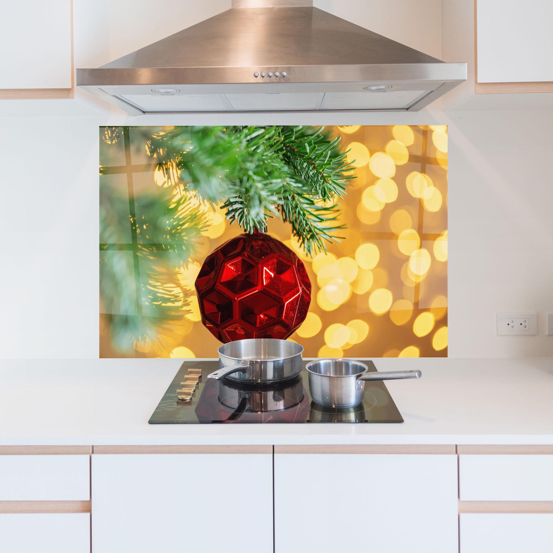 Panou Sticla Bucatarie Red Christmas Ball mockup 5