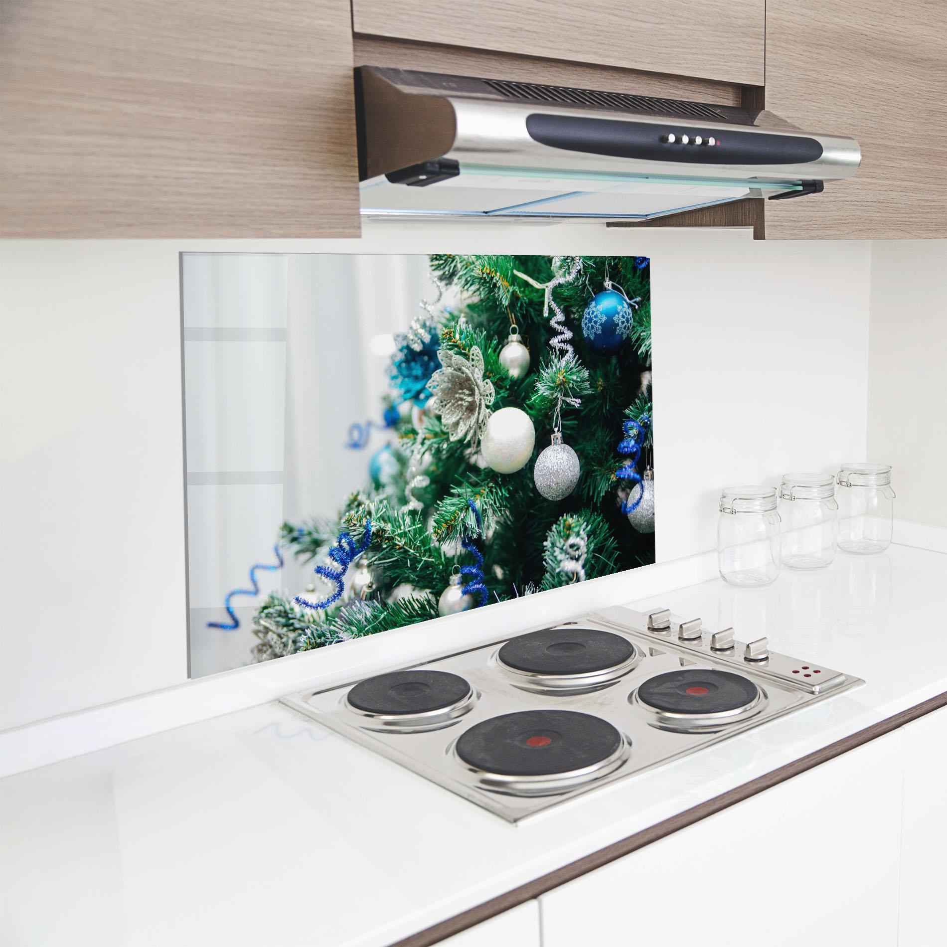Panou Sticla Bucatarie Blue Christmas Tree Decor mockup 8