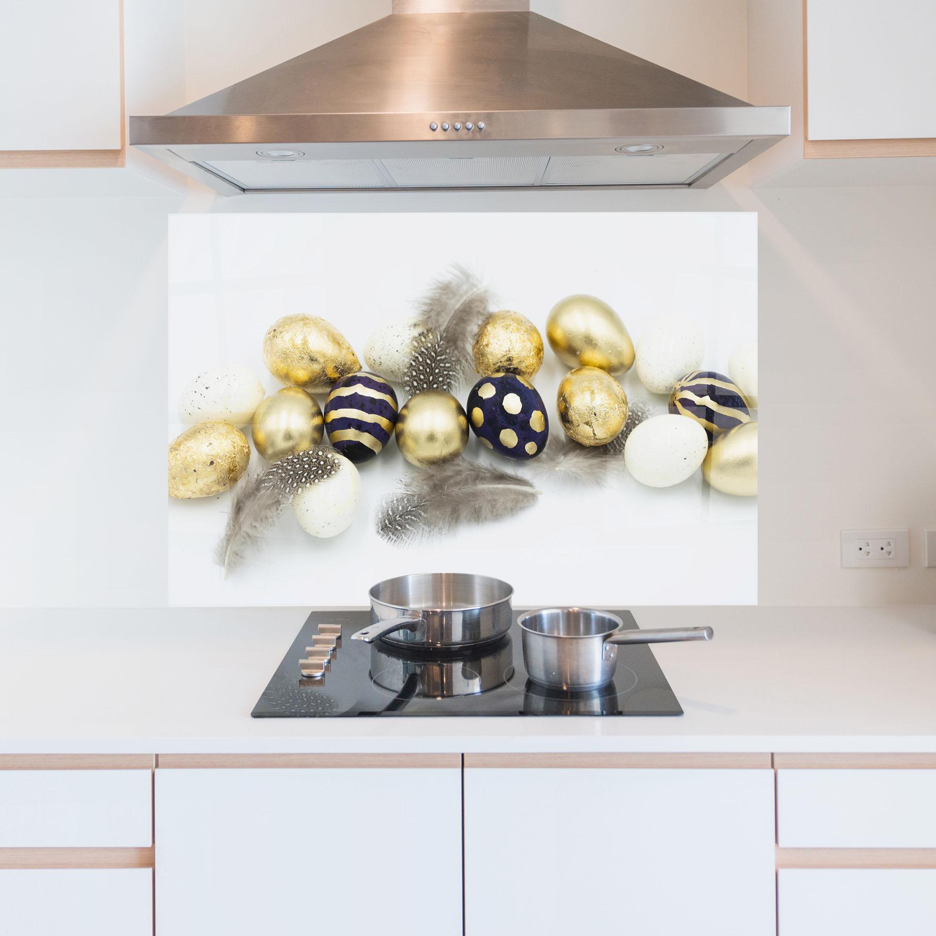 Panou Sticla Bucatarie Golden Black Eggs mockup 5