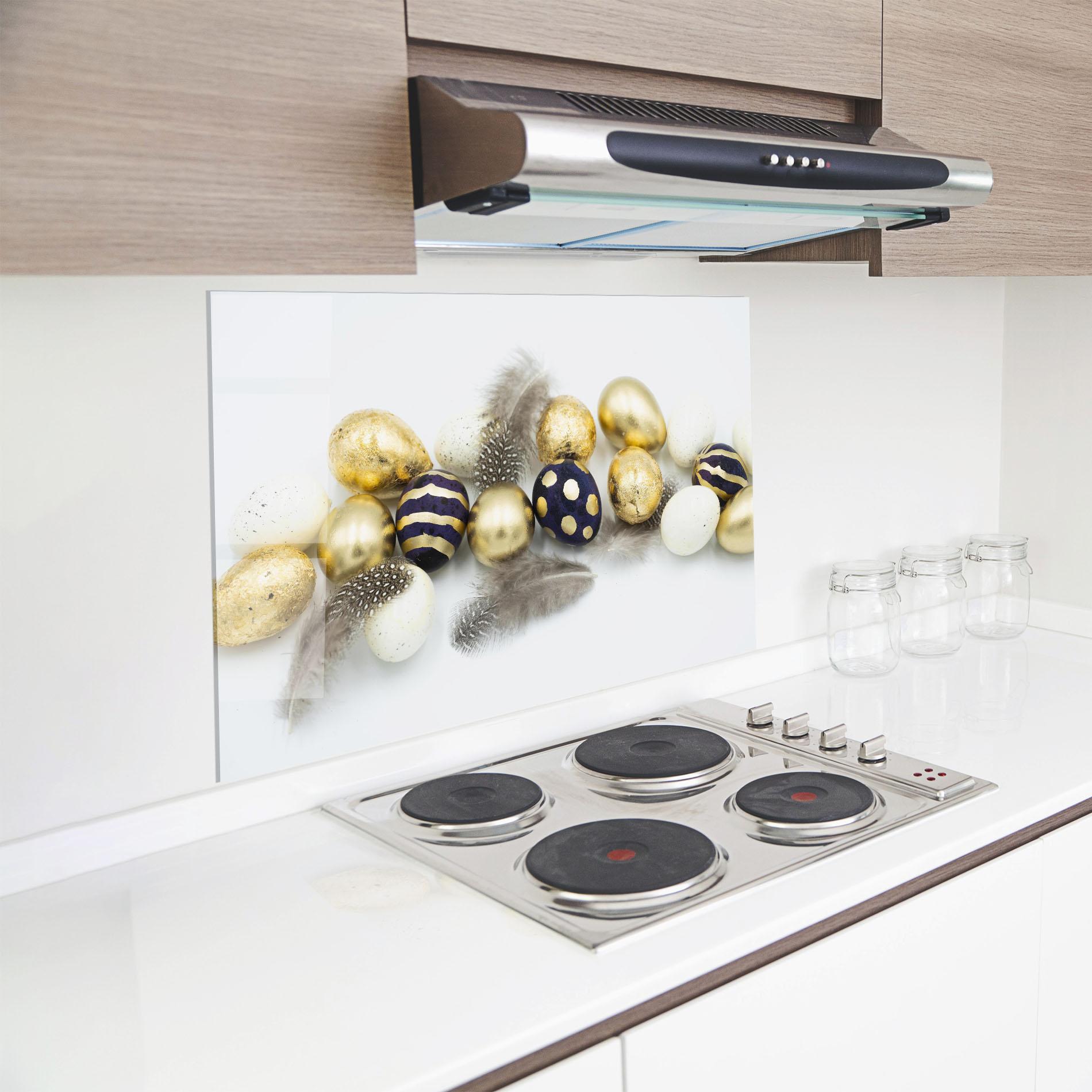 Panou Sticla Bucatarie Golden Black Eggs mockup 8