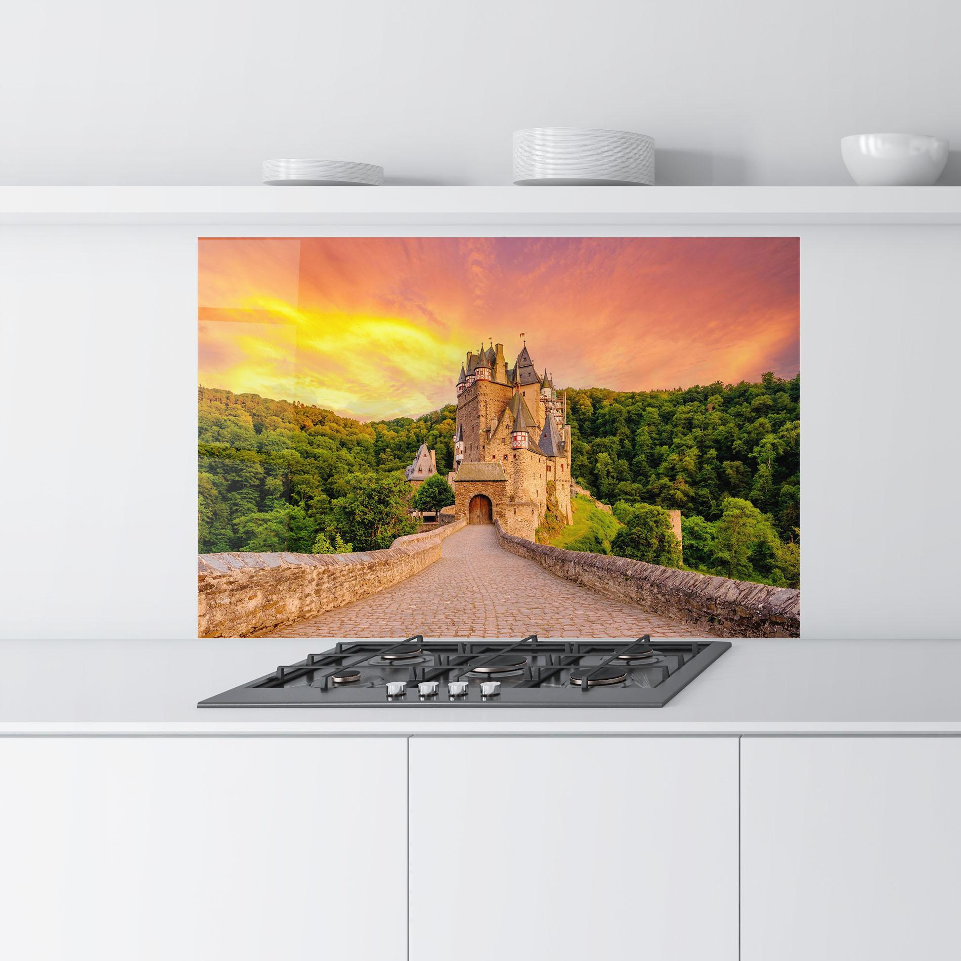 Panou Sticla Bucatarie Burg Eltz Castle mockup 9