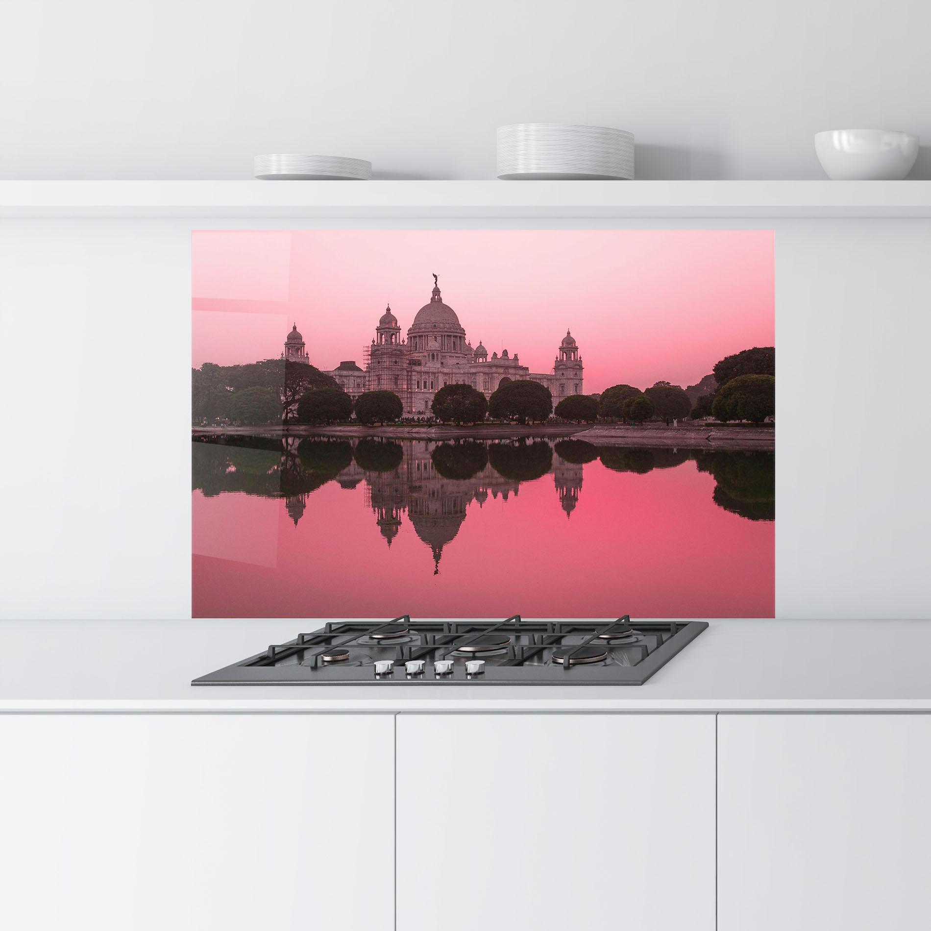 Panou Sticla Bucatarie Red Lake Reflection mockup 9