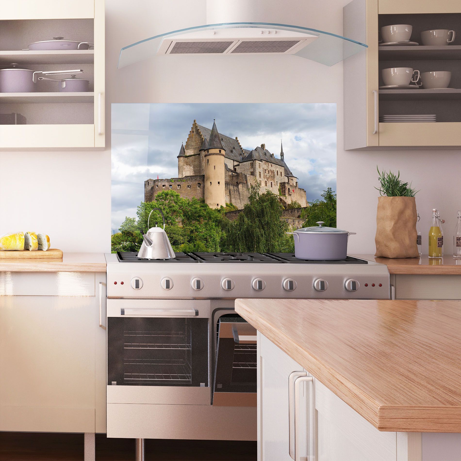 Castle Vianden mockup 1