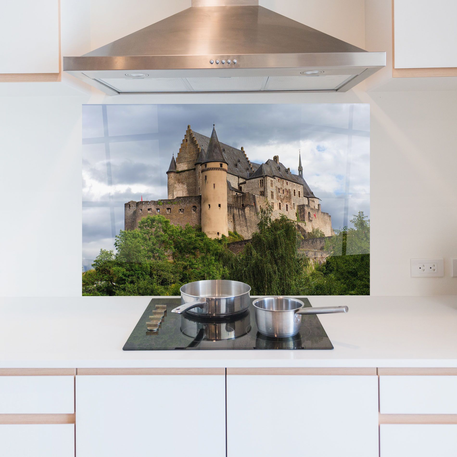 Castle Vianden mockup 5