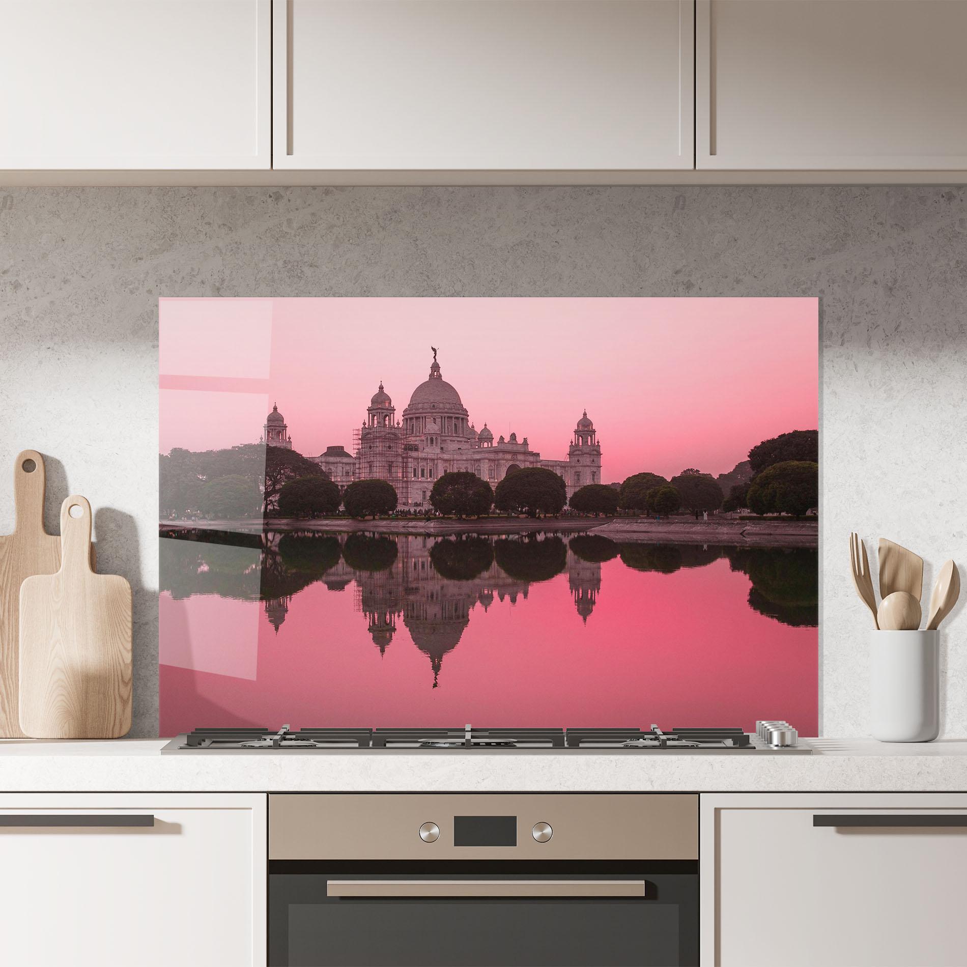 Panou Sticla Bucatarie Red Lake Reflection mockup 7