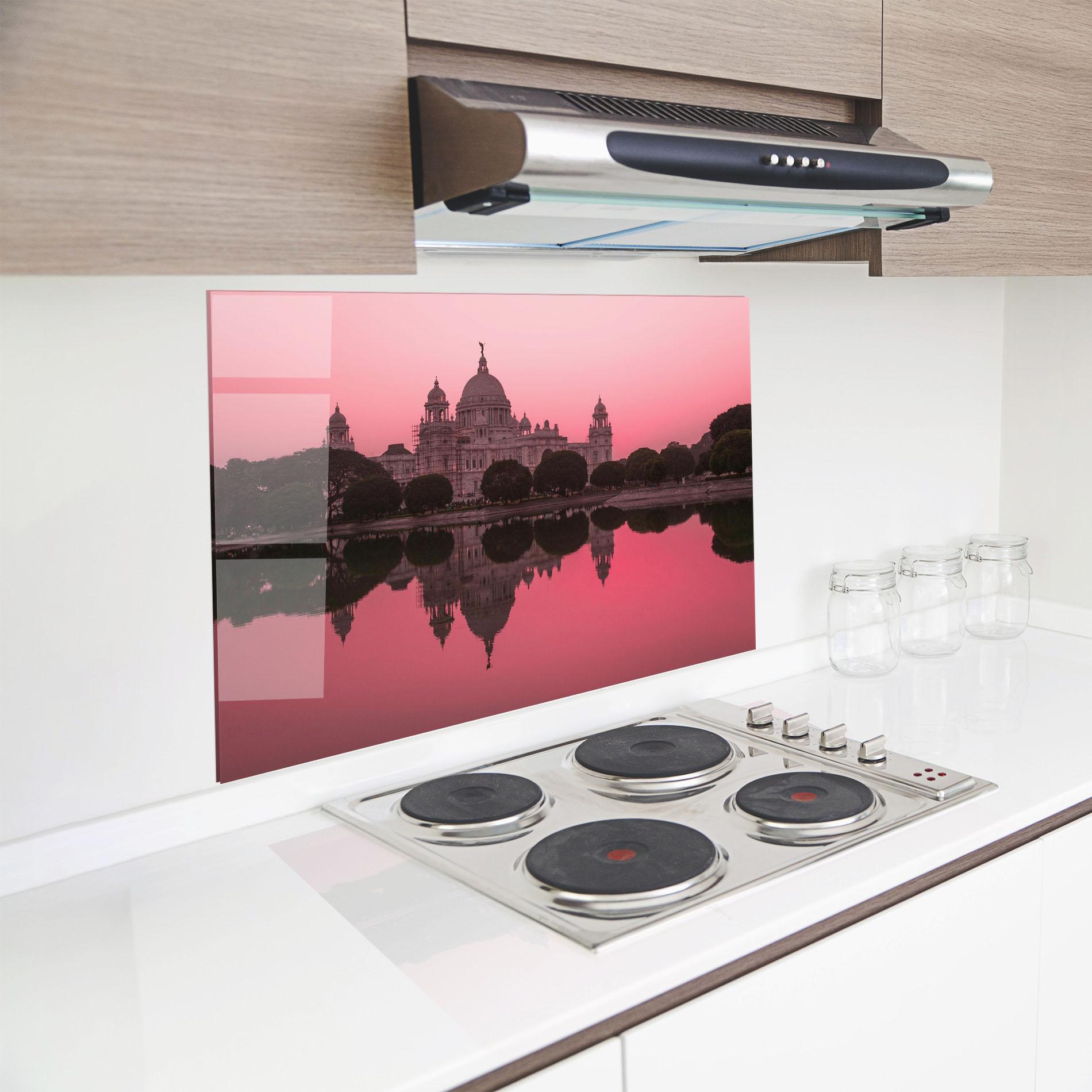 Panou Sticla Bucatarie Red Lake Reflection mockup 8