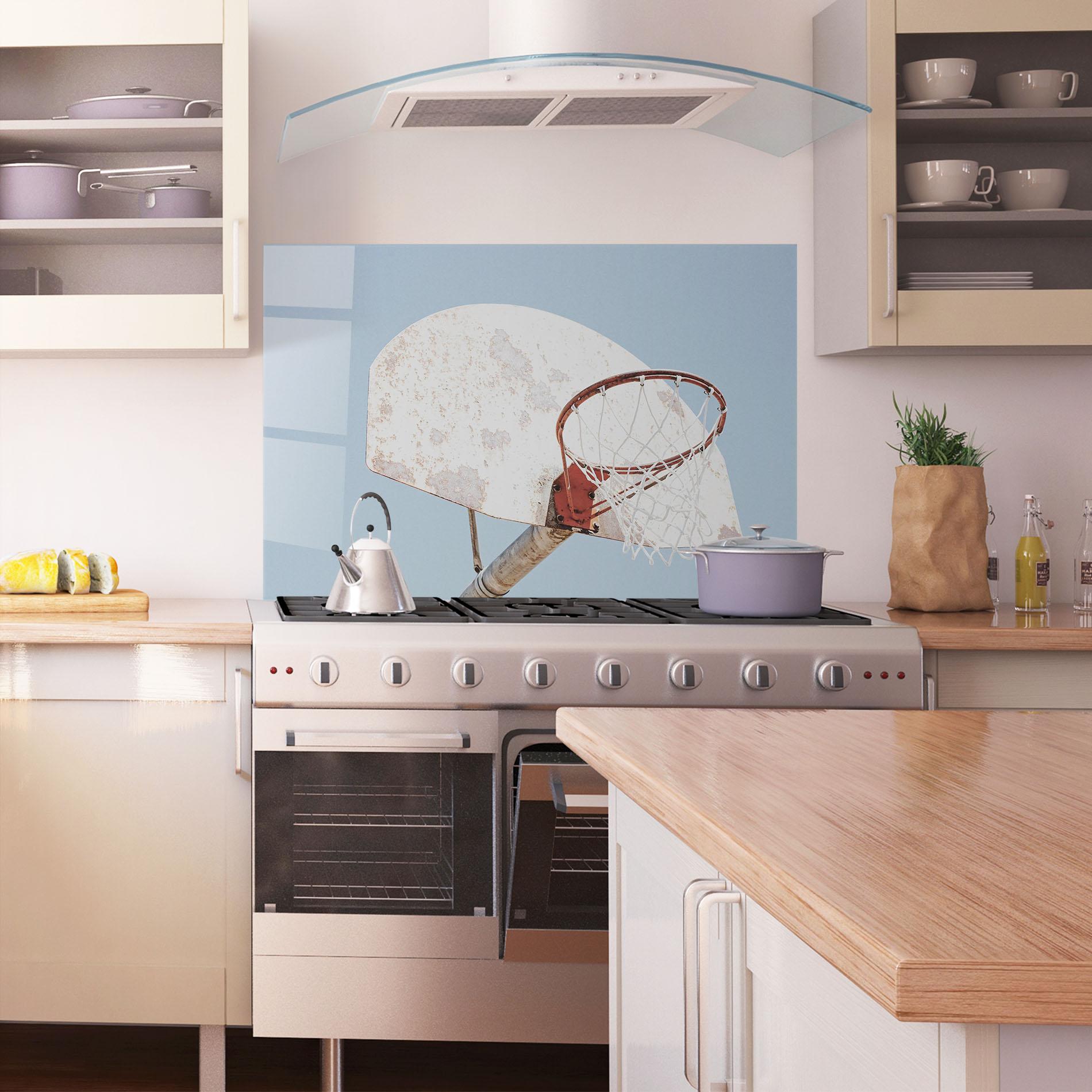 Panou Sticla Bucatarie Old Basketball Hoop mockup 1