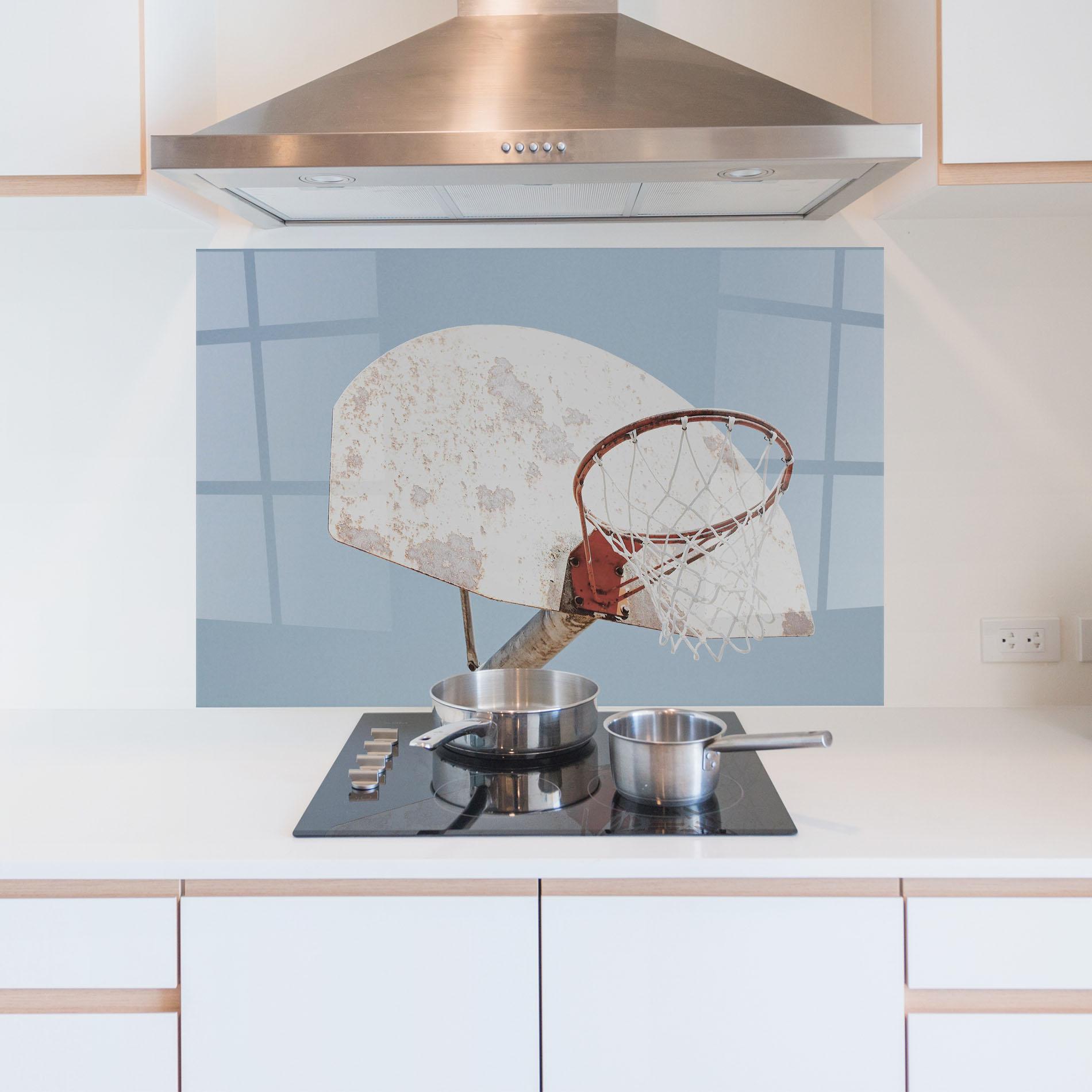 Panou Sticla Bucatarie Old Basketball Hoop mockup 5