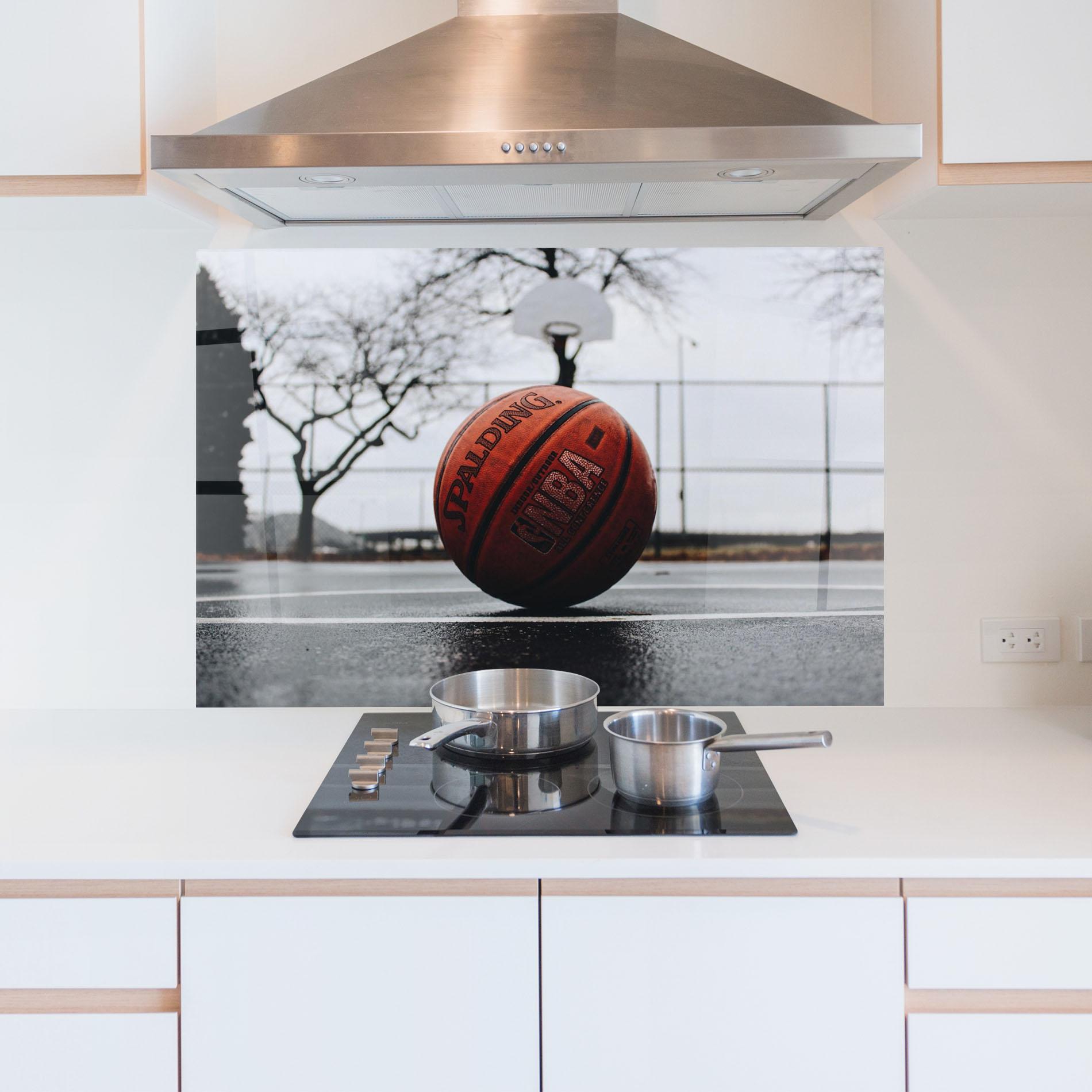 Panou Sticla Bucatarie Orange Basketball On Grey mockup 5