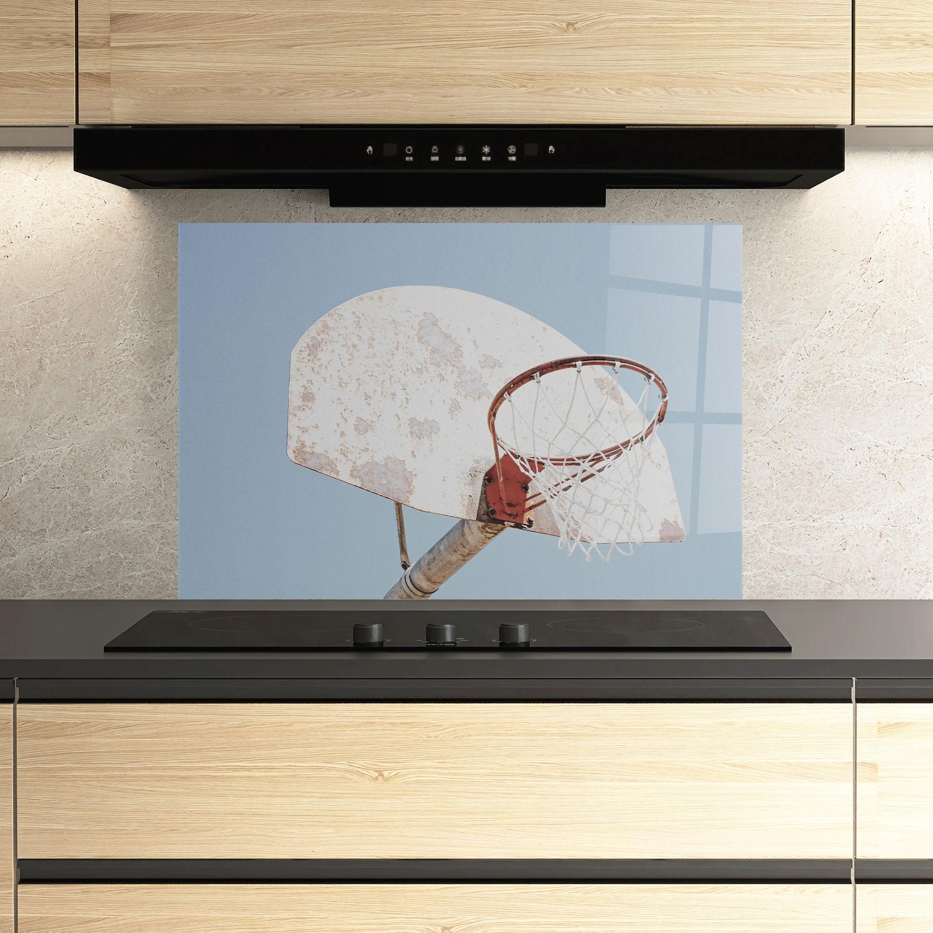 Panou Sticla Bucatarie Old Basketball Hoop mockup 3