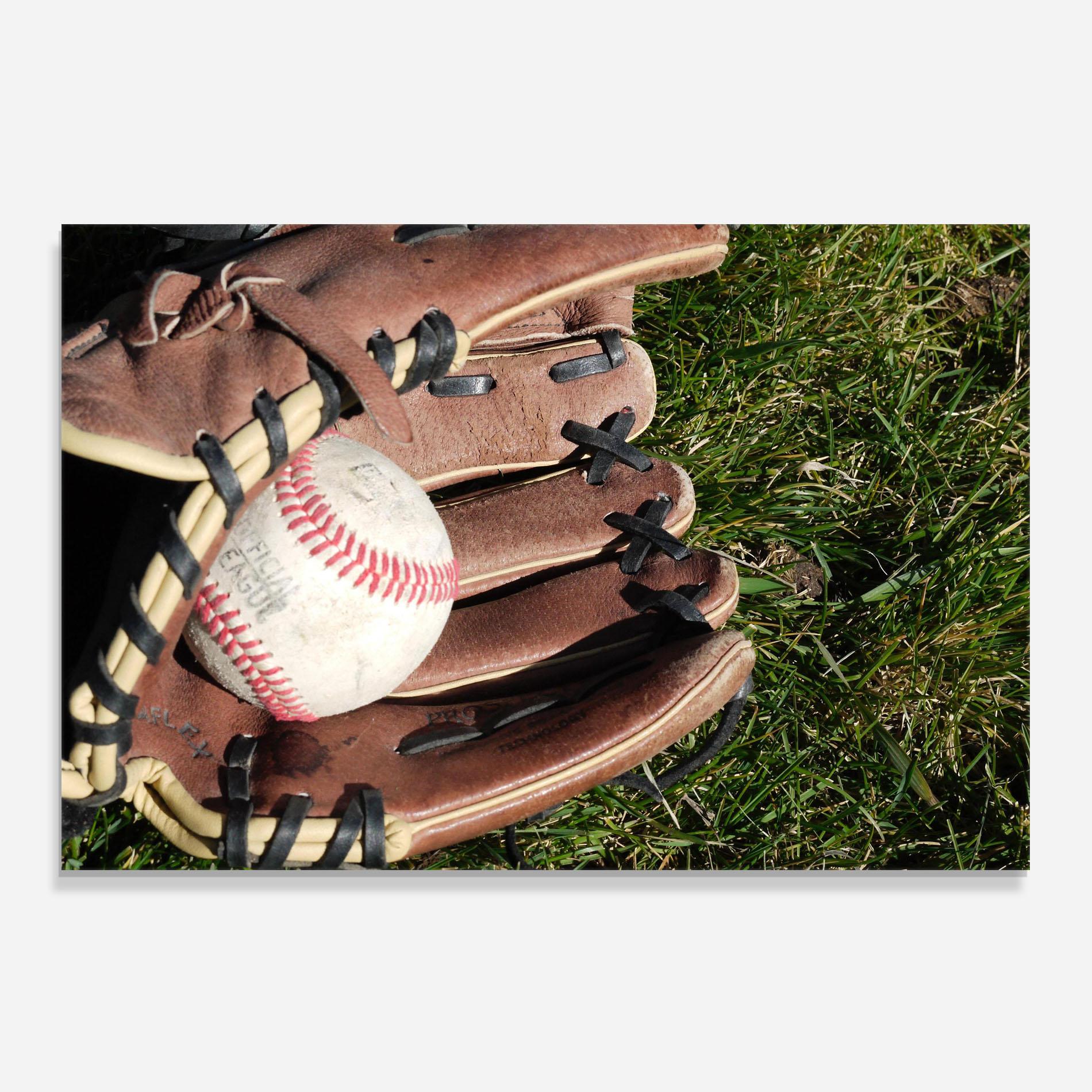 Panou Sticla Bucatarie Brown Baseball Glove mockup 0