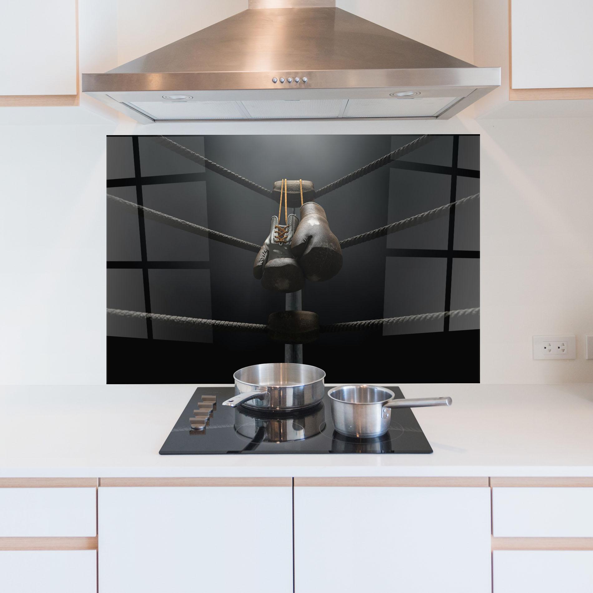 Panou Sticla Bucatarie Black Boxing Glove mockup 5