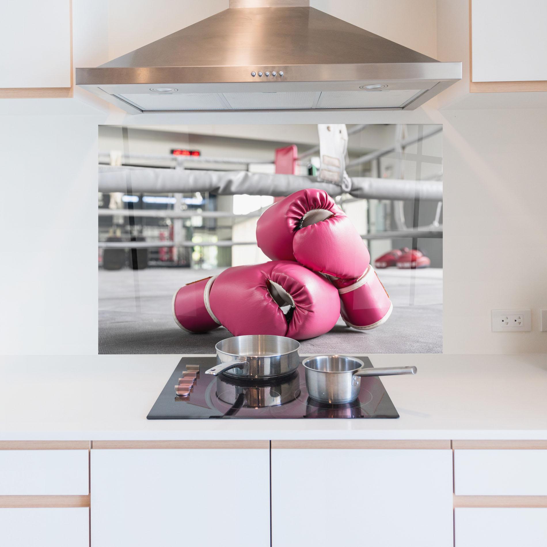 Panou Sticla Bucatarie Pink Boxing Gloves mockup 5