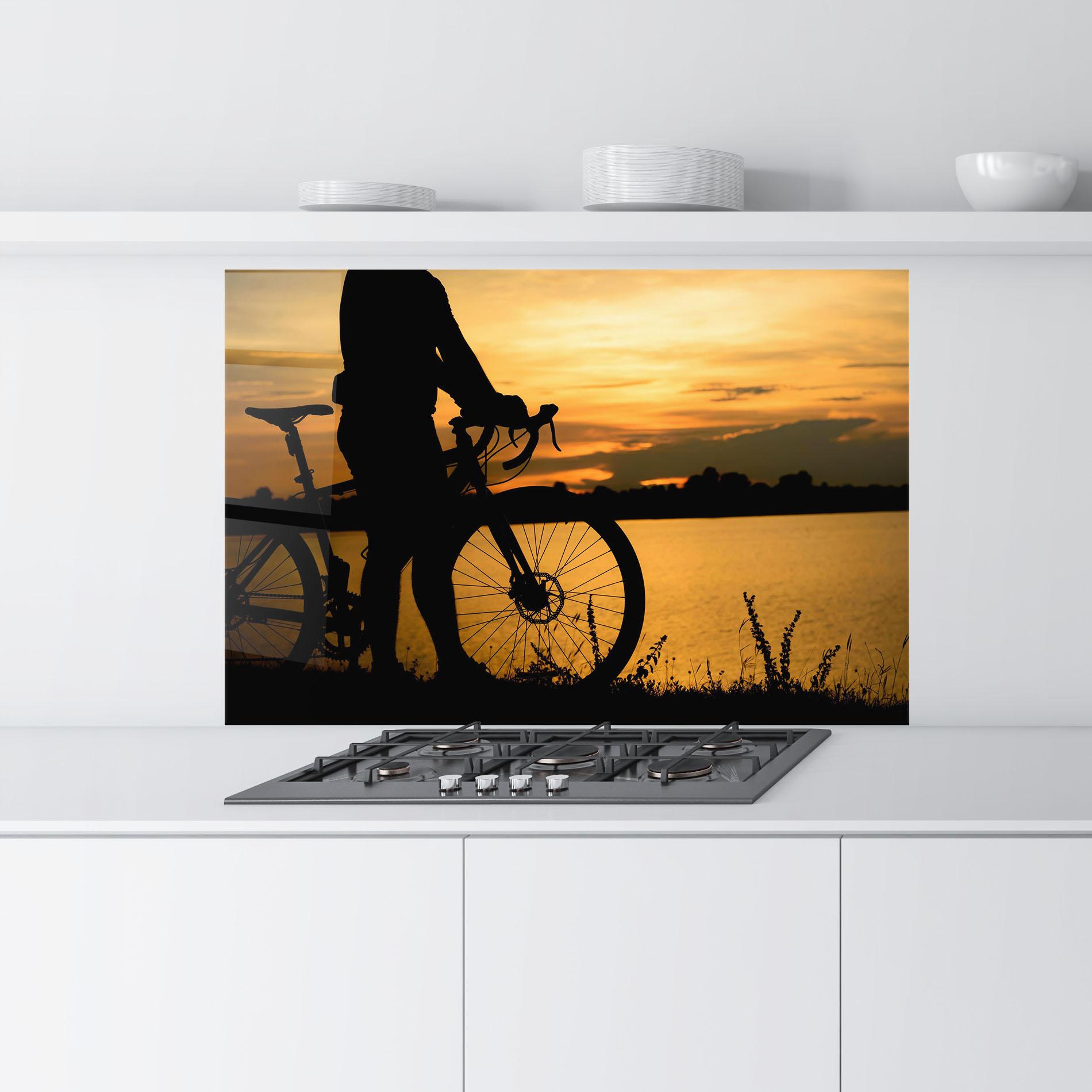 Panou Sticla Bucatarie Bicycle Sunset Silhouette mockup 9