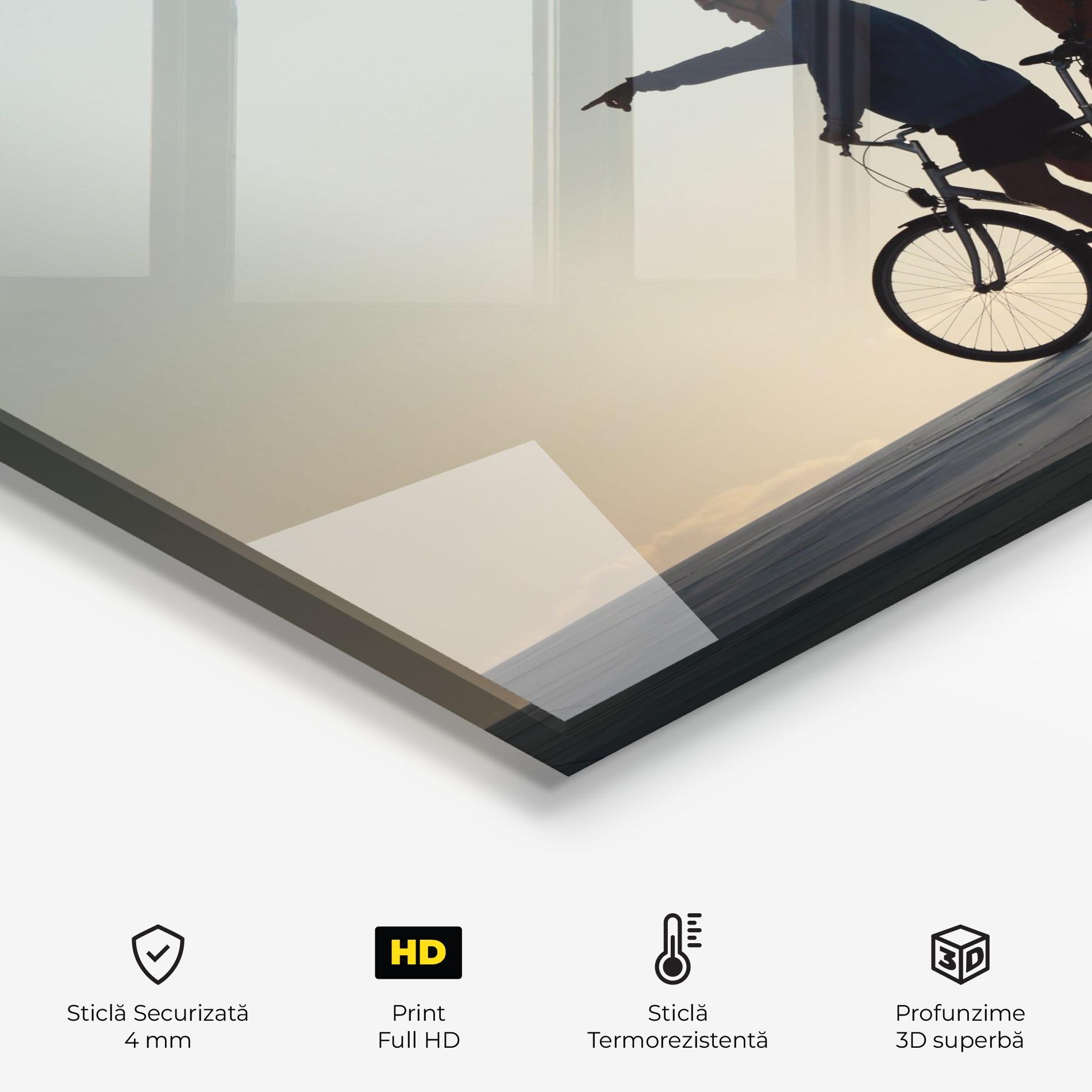 Panou Sticla Bucatarie Bike Pointing Shilouette mockup 2