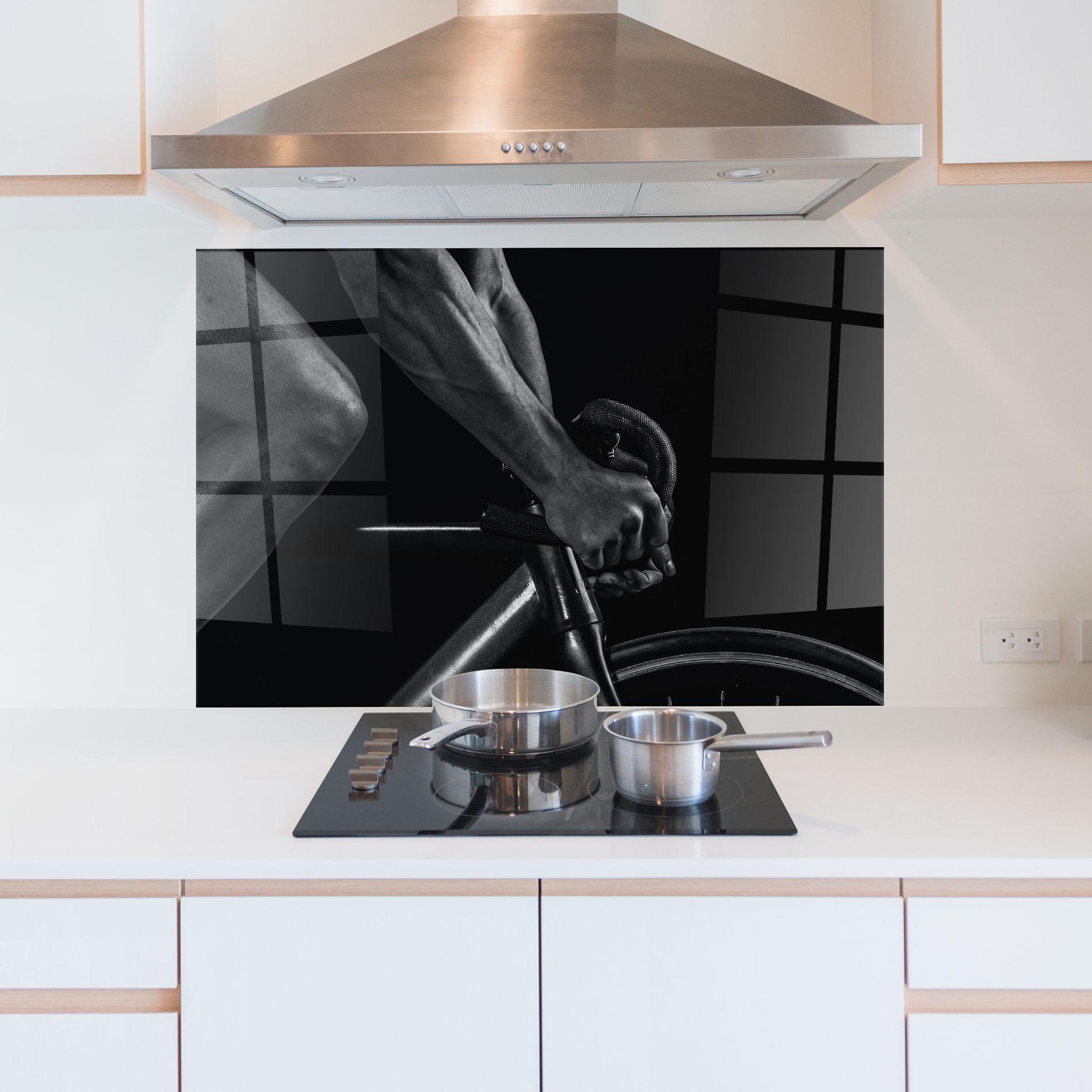 Panou Sticla Bucatarie Bike Burst mockup 5