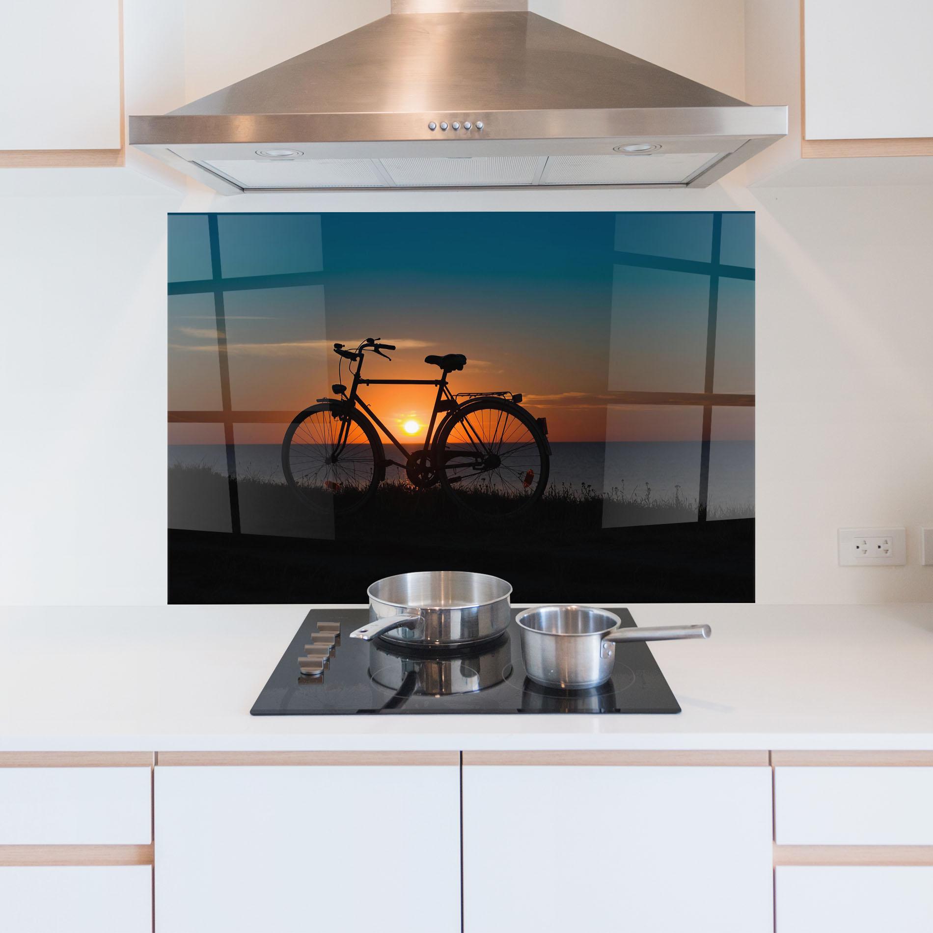 Panou Sticla Bucatarie Bike Silhouette mockup 5